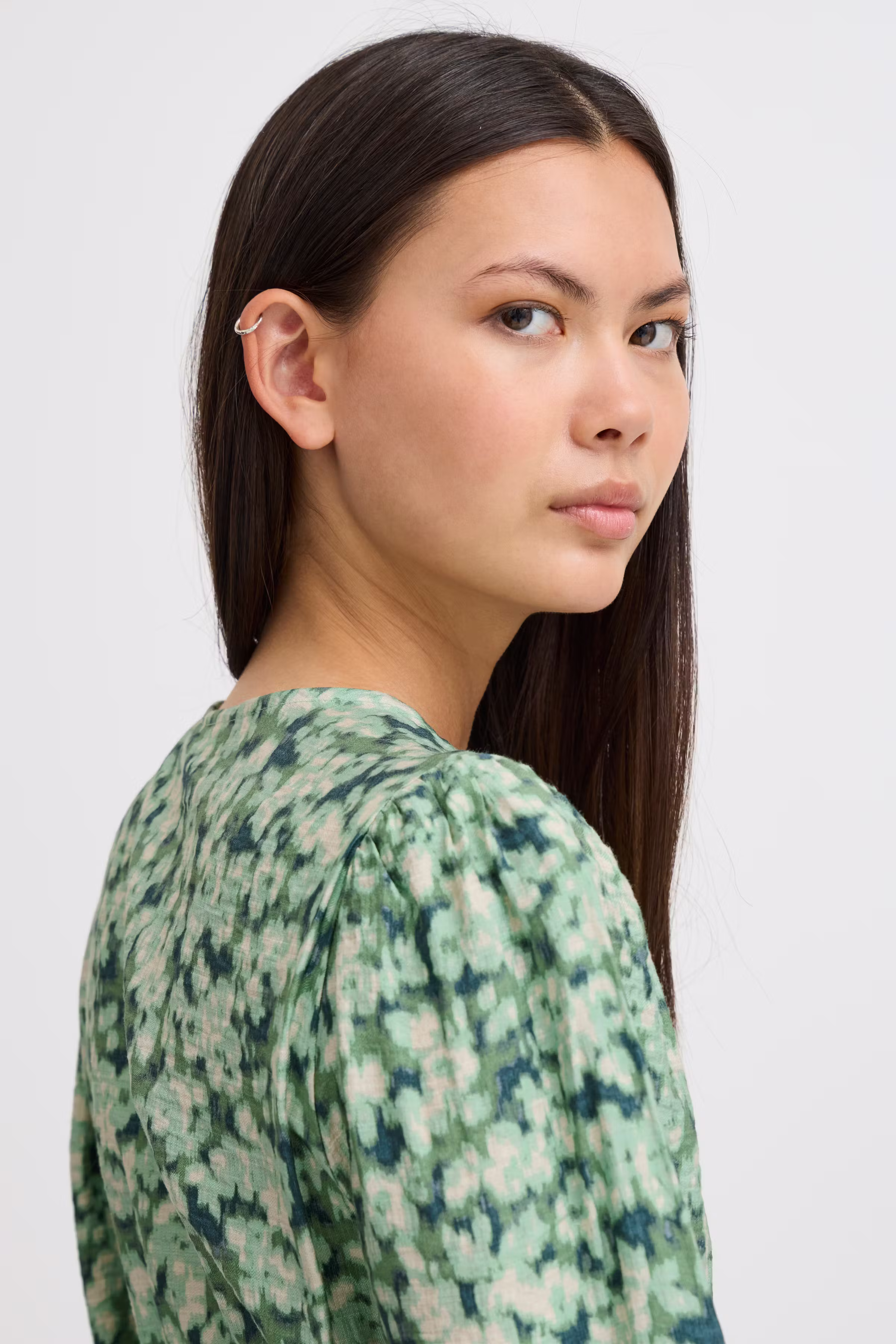 IHUNIQUA Dress LOOKBOOK DETAIL 20121501-203259