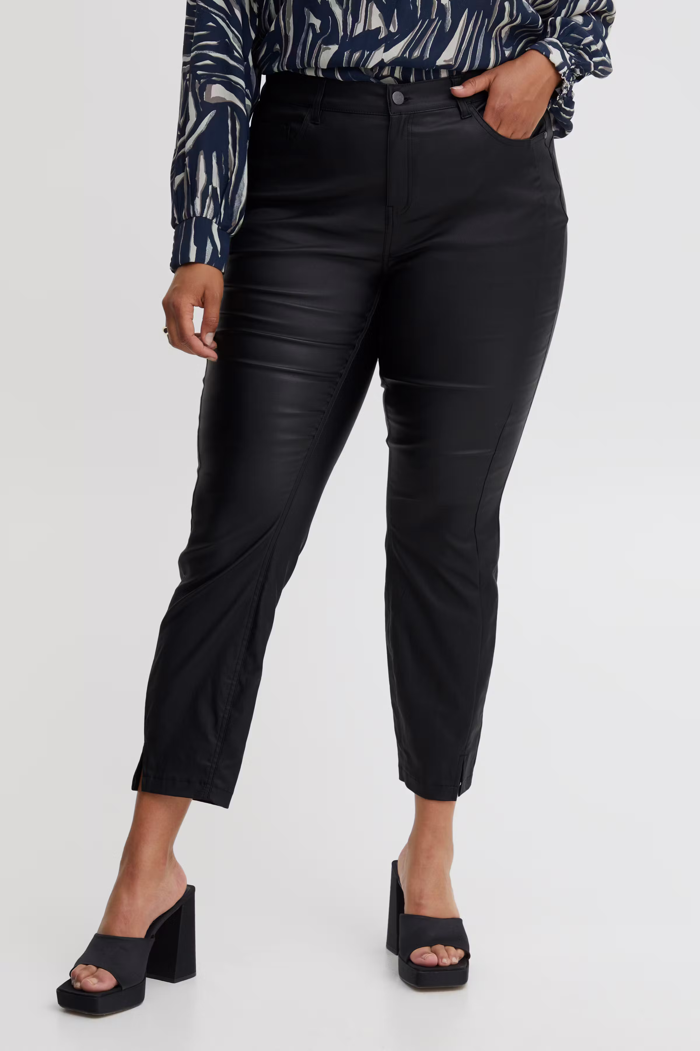 FPTALIN Hose LOOKBOOK FRONT 20611568-200113