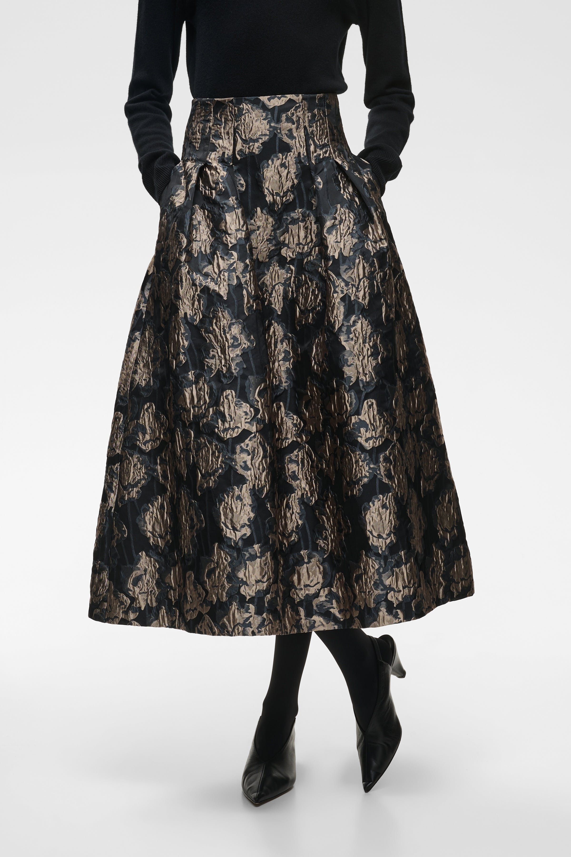 YANCIEIW Rock LOOKBOOK FRONT 30112984-900013528