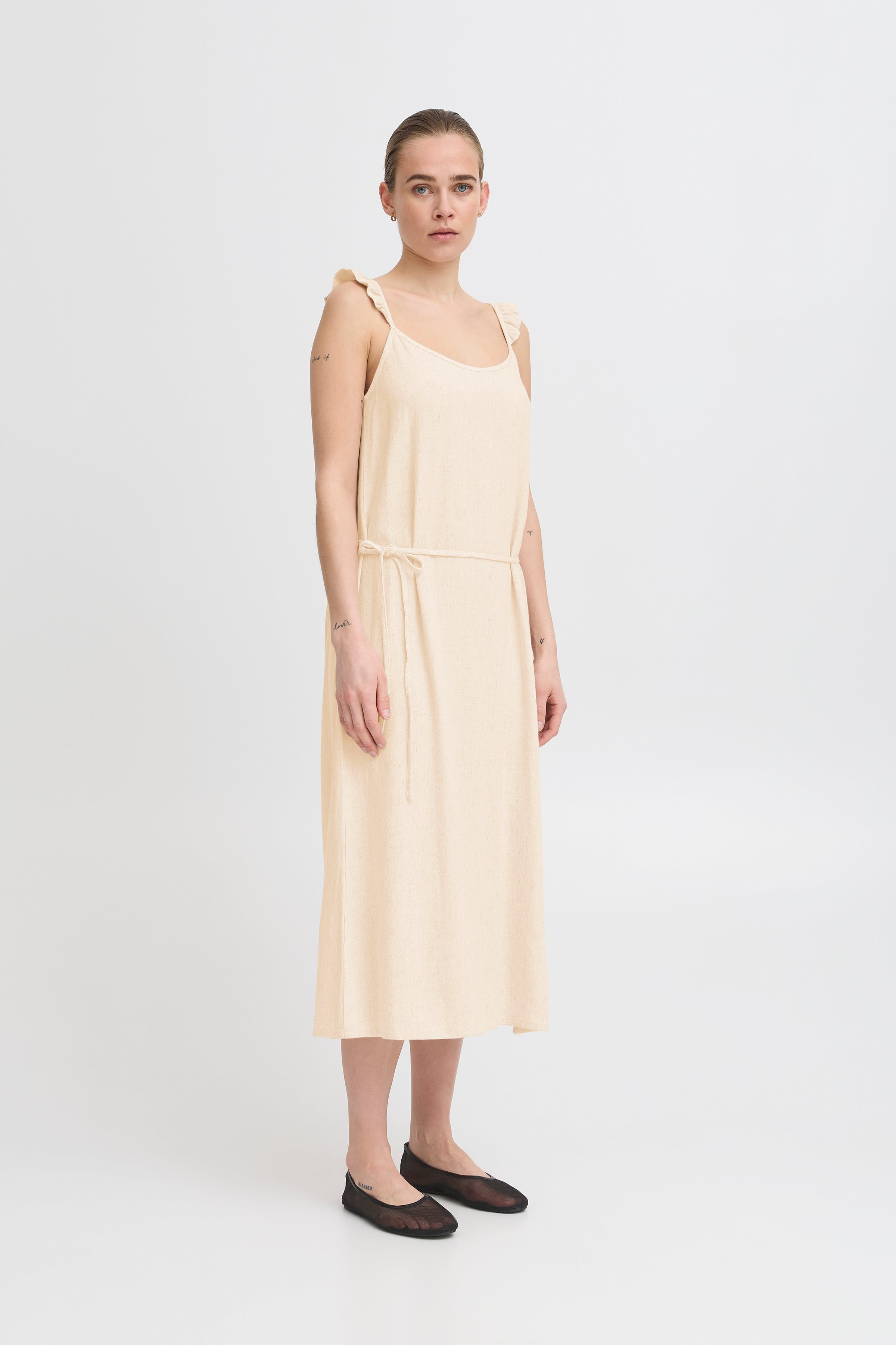 IHTACITA Kleid LOOKBOOK FRONT 20123336-1309071