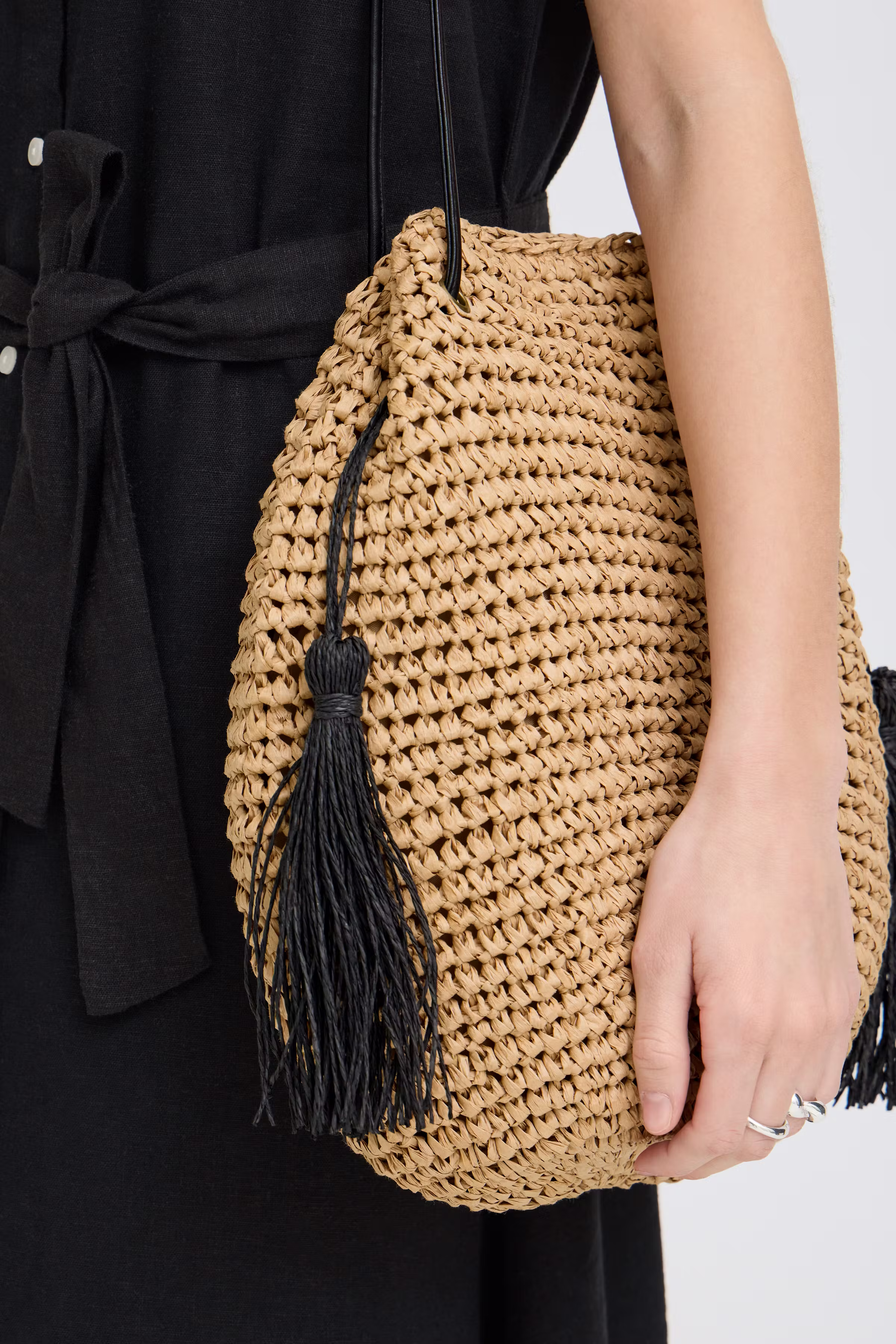 IAMAIKEN Tasche LOOKBOOK FRONT 20125732-180940