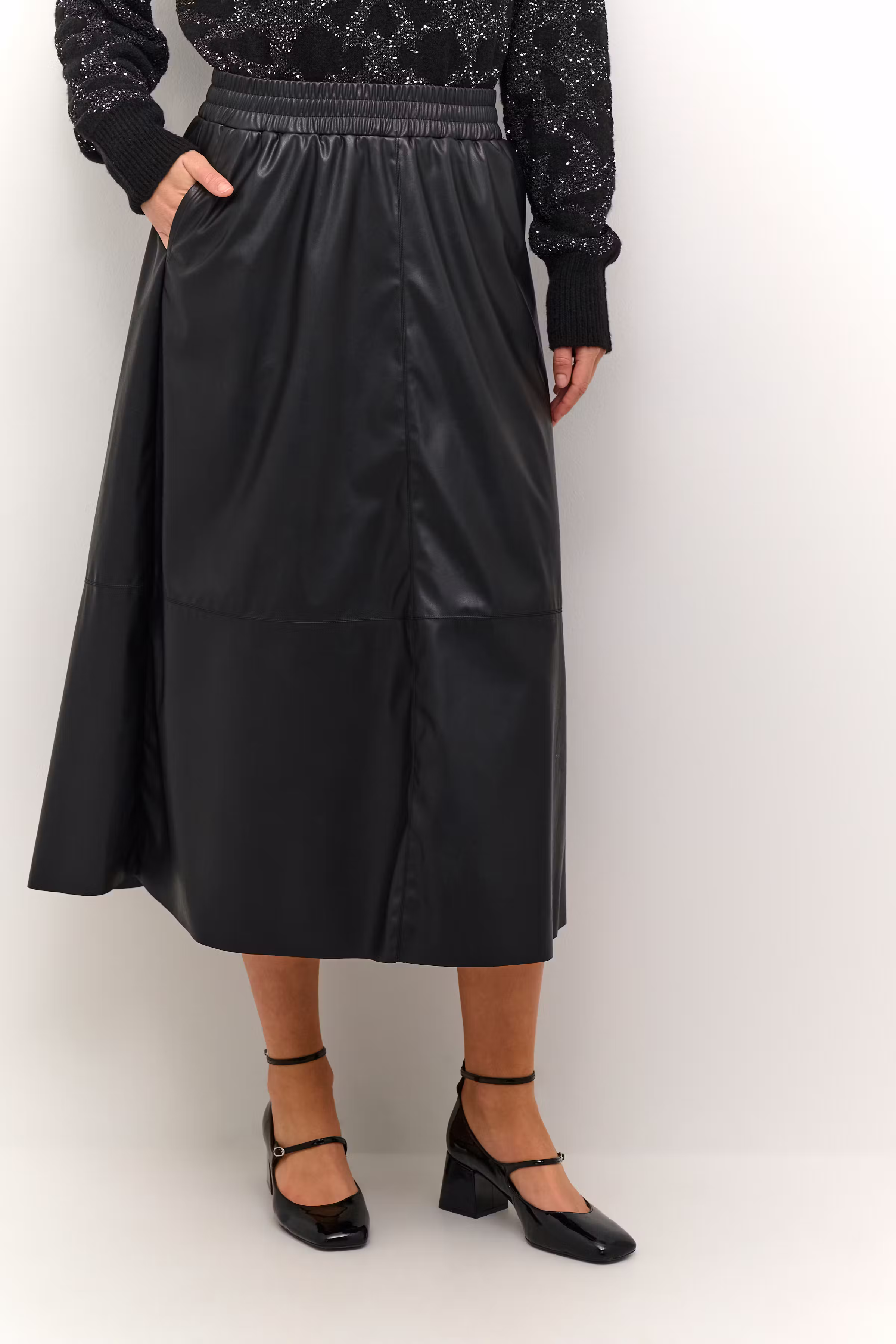 KAmikka Skjørt LOOKBOOK FRONT 10509149-100121