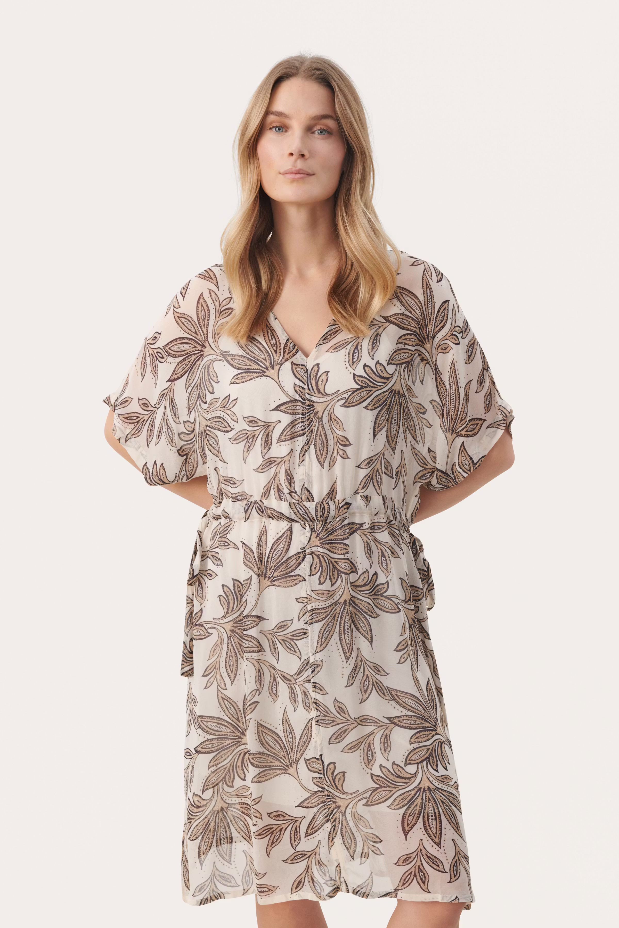 GuldinePW Kort klänning LOOKBOOK FRONT 30308748-302955