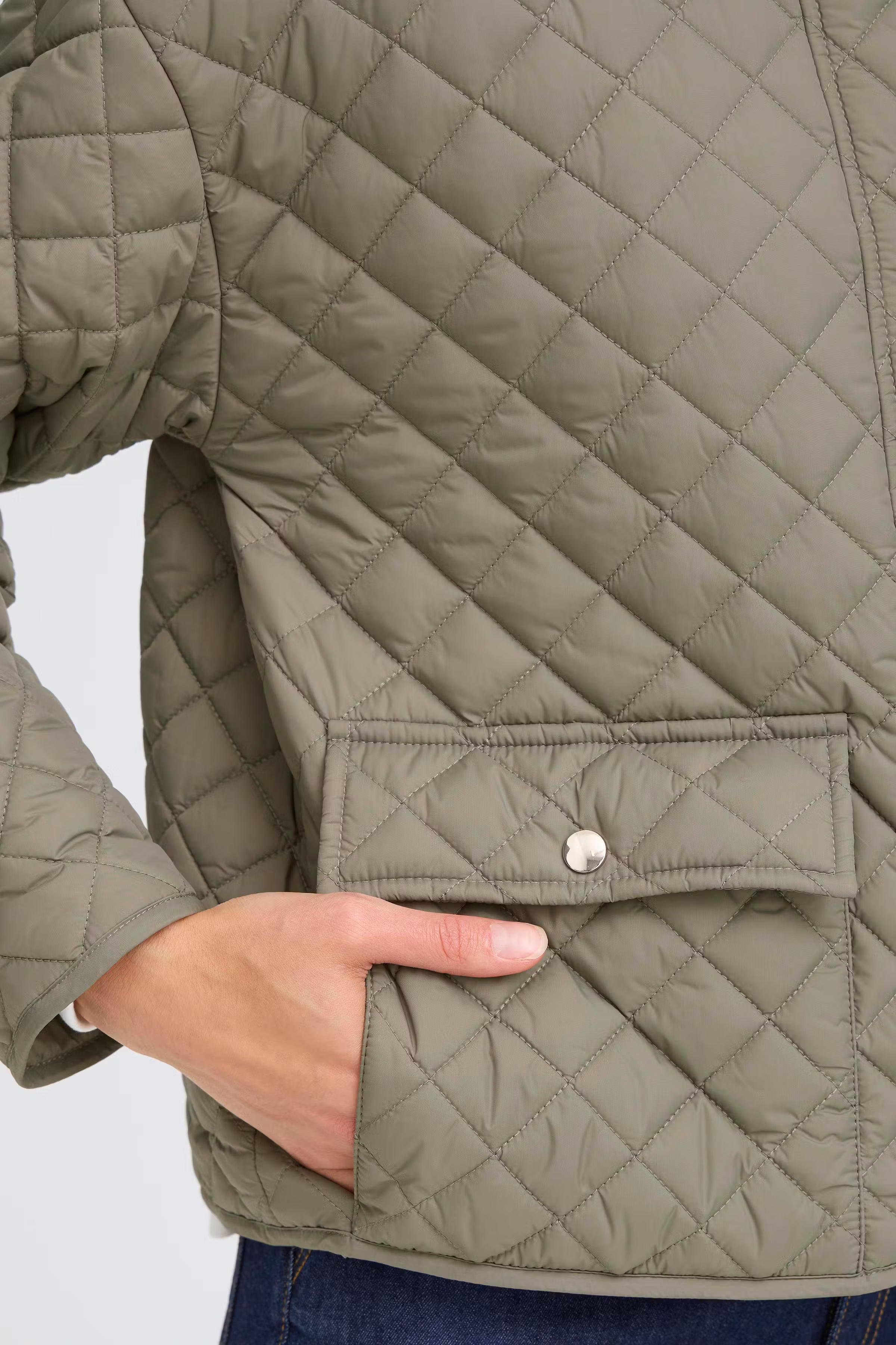 FRINNA Yttertøy LOOKBOOK DETAIL 20617389-180516