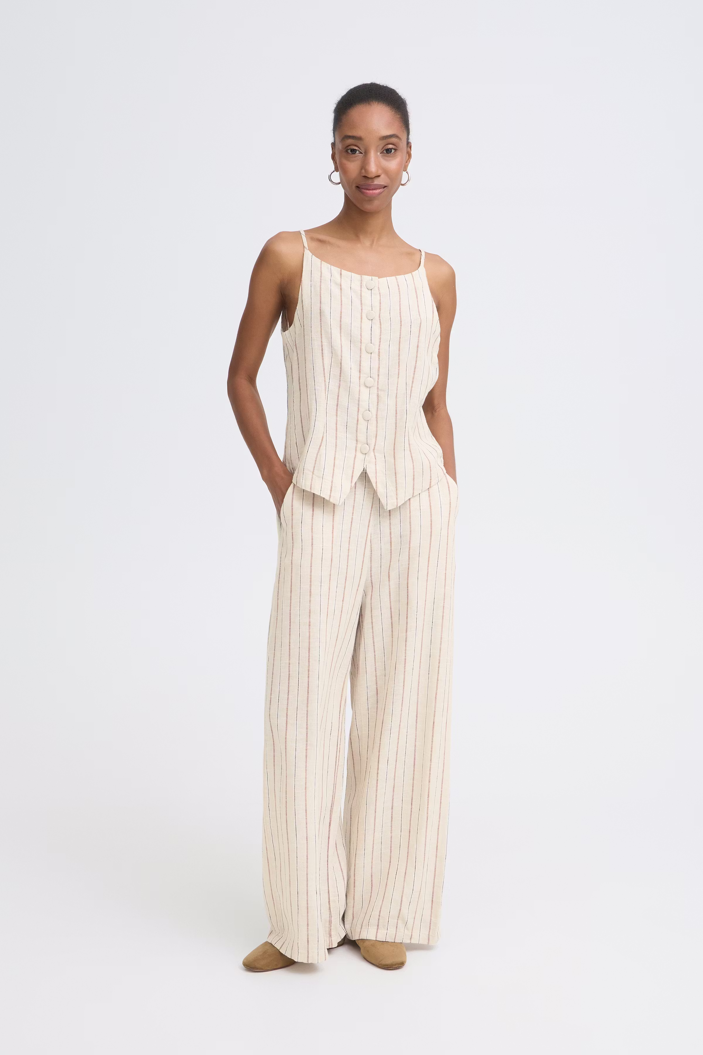 IHLINNO Waistcoat LOOKBOOK FRONT 20125592-900005560