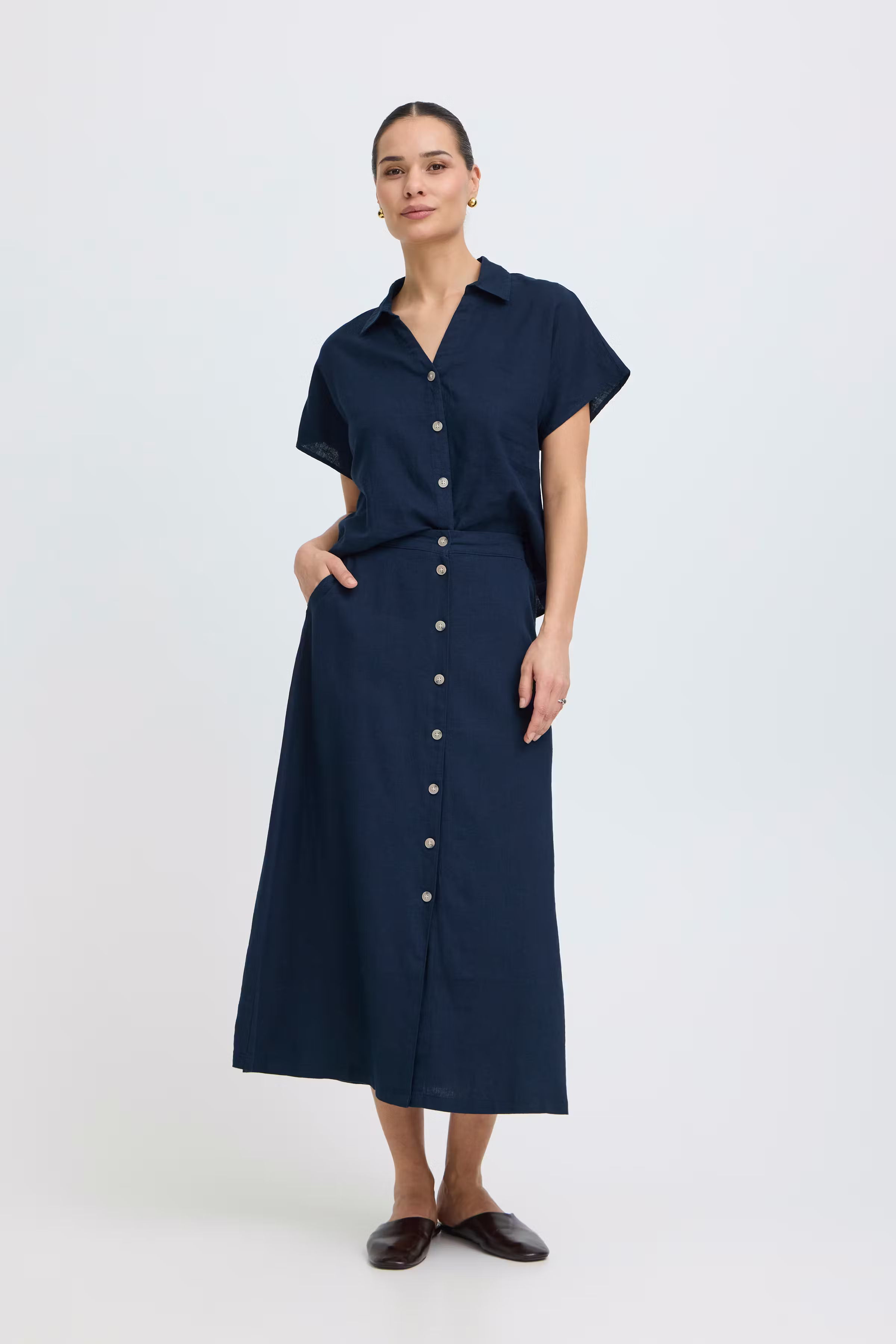 BYFALAKKA Skjørt LOOKBOOK FRONT 20816610-194020