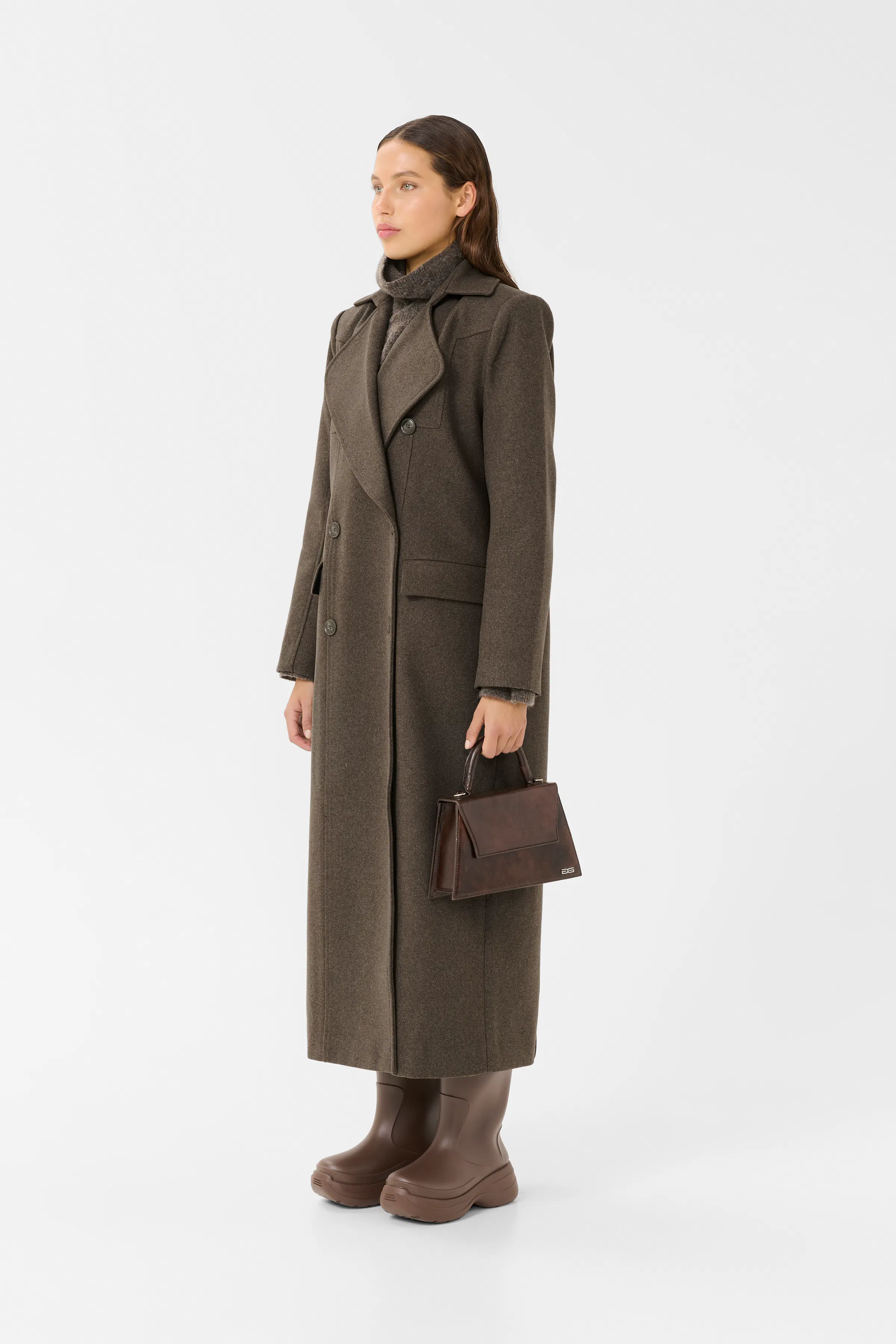 GZzinka Coat LOOKBOOK FRONT 10910348-107758