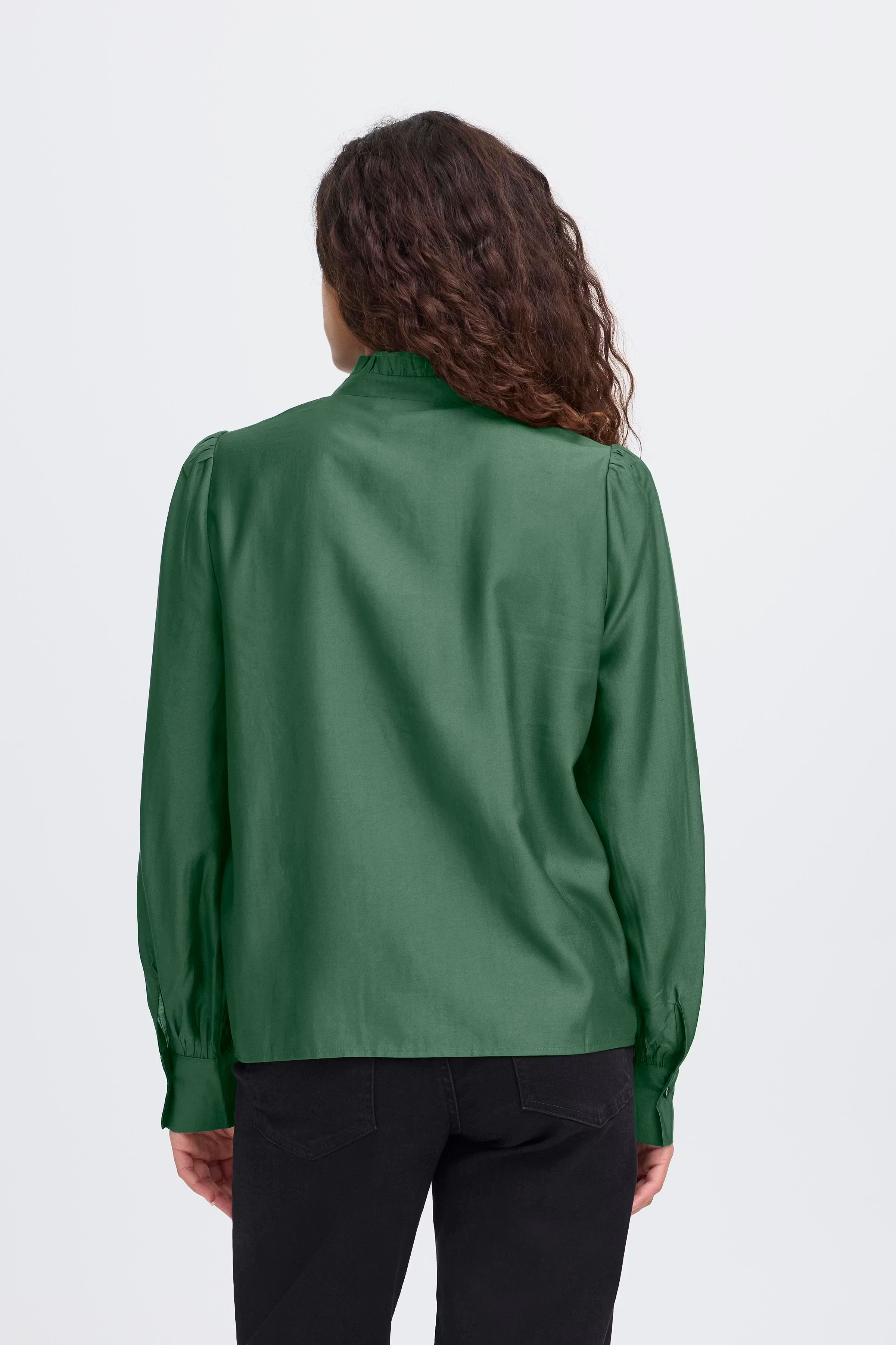 IHKARLANI Shirt LOOKBOOK BACK 20121887-195920