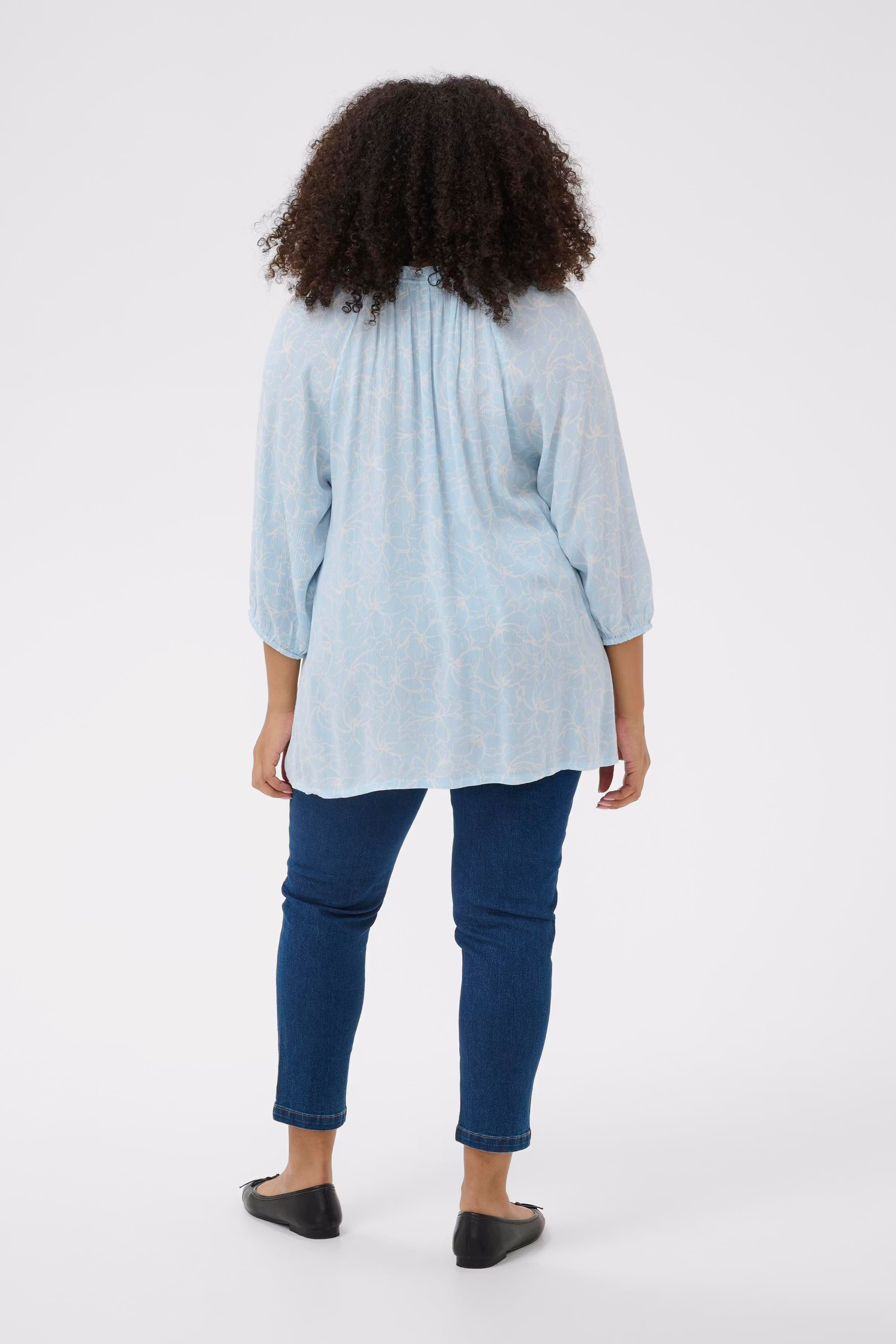 KCtrine Bluse LOOKBOOK BACK 10583315-109246