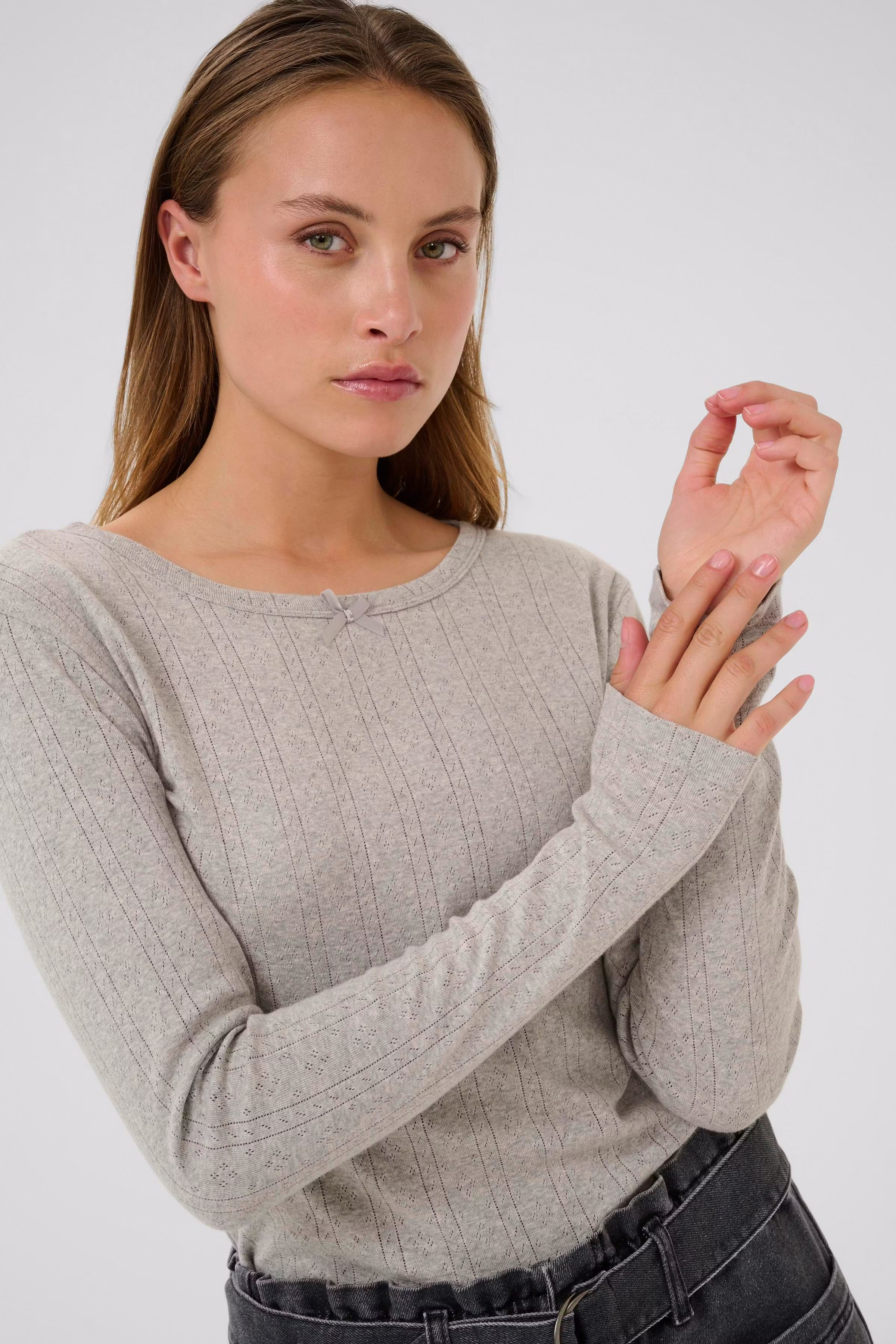 KAhilda T-shirt LOOKBOOK DETAIL 10510524-100126