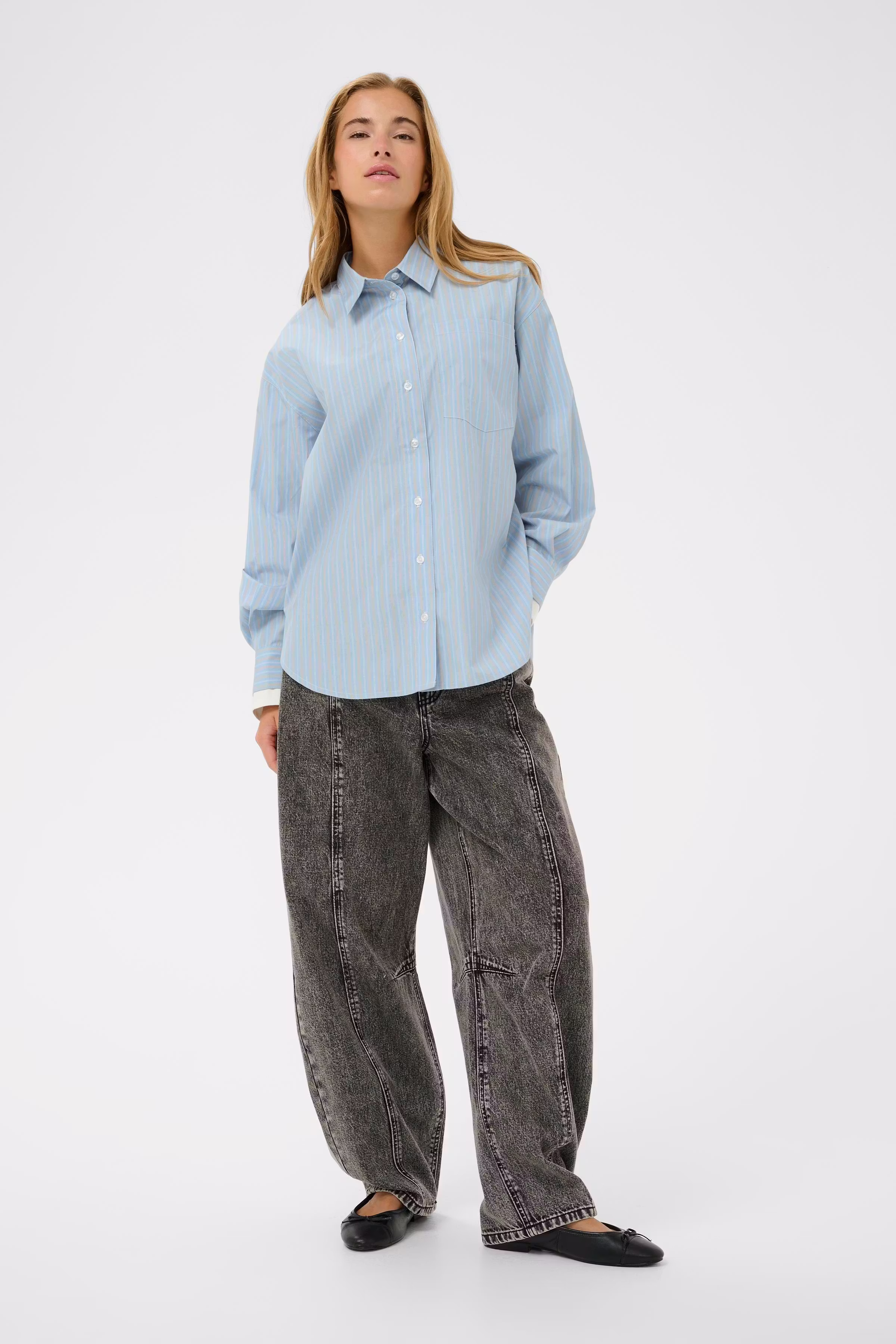 KAlevia Skjorte LOOKBOOK FRONT 10511099-108835