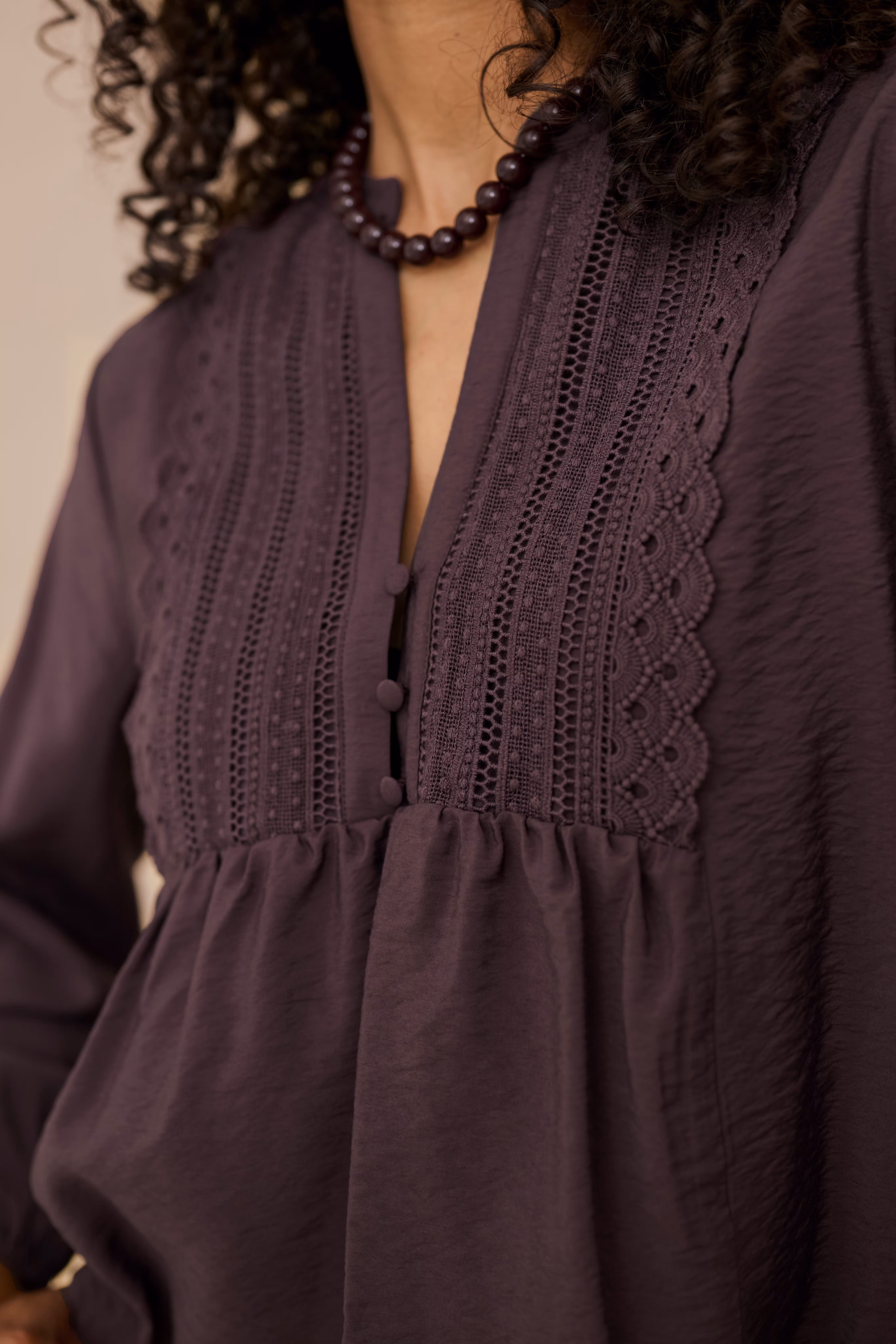 KAgalina Blouse LOCATION NONE 10512202-191619