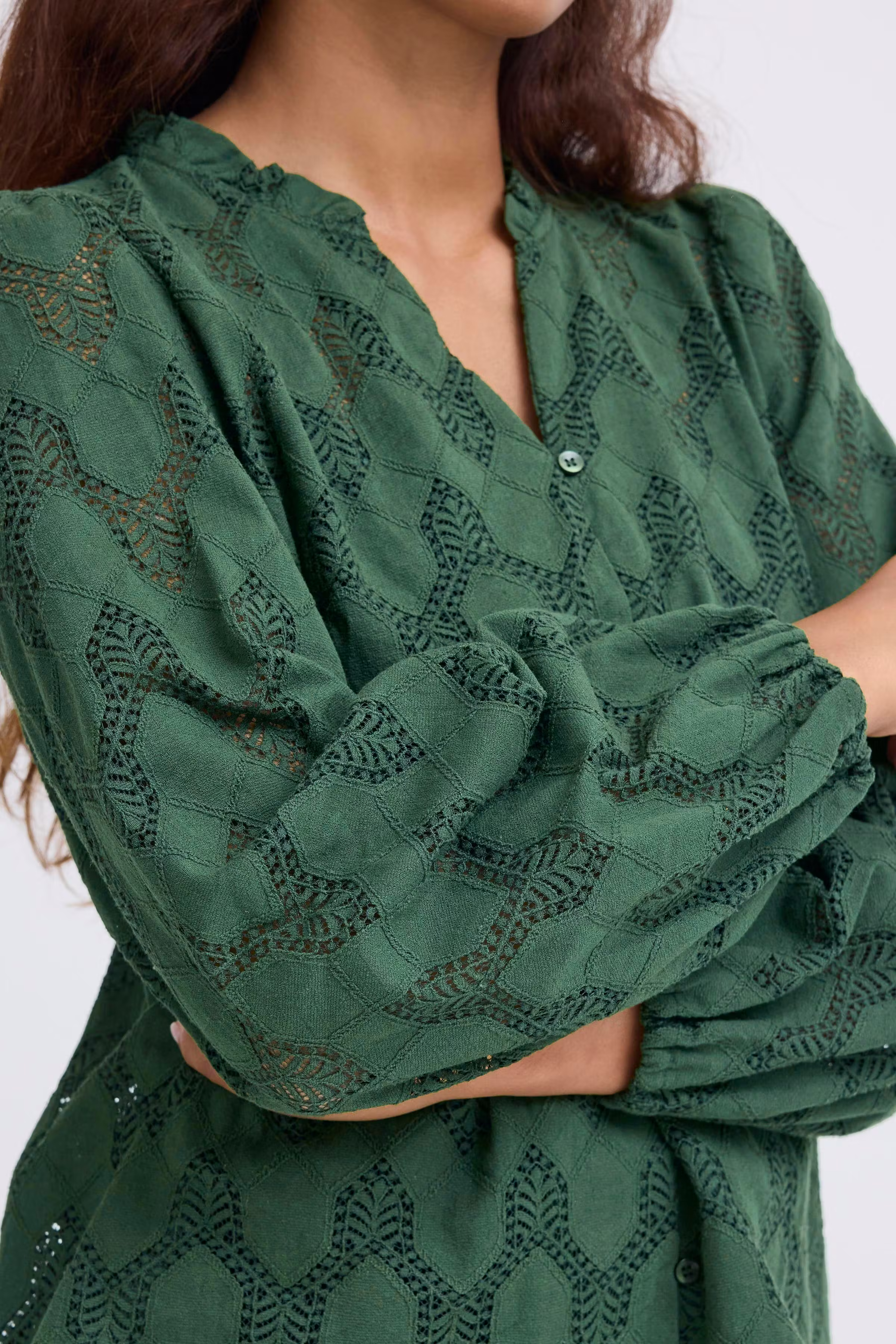 IHJUNELA Hemd LOOKBOOK DETAIL 20124459-195920