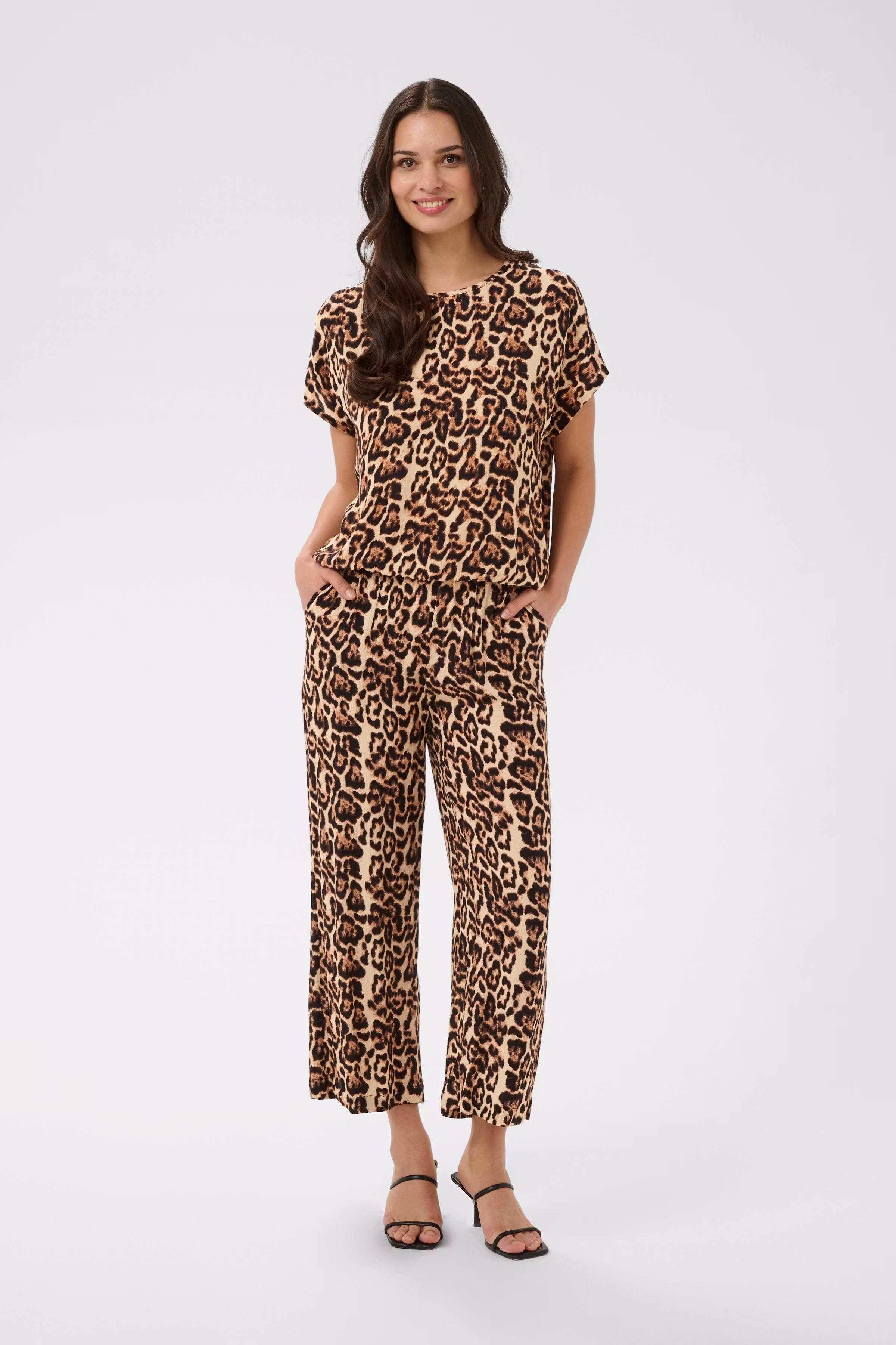 KAlokia Bluse LOOKBOOK FRONT 10551852-107281