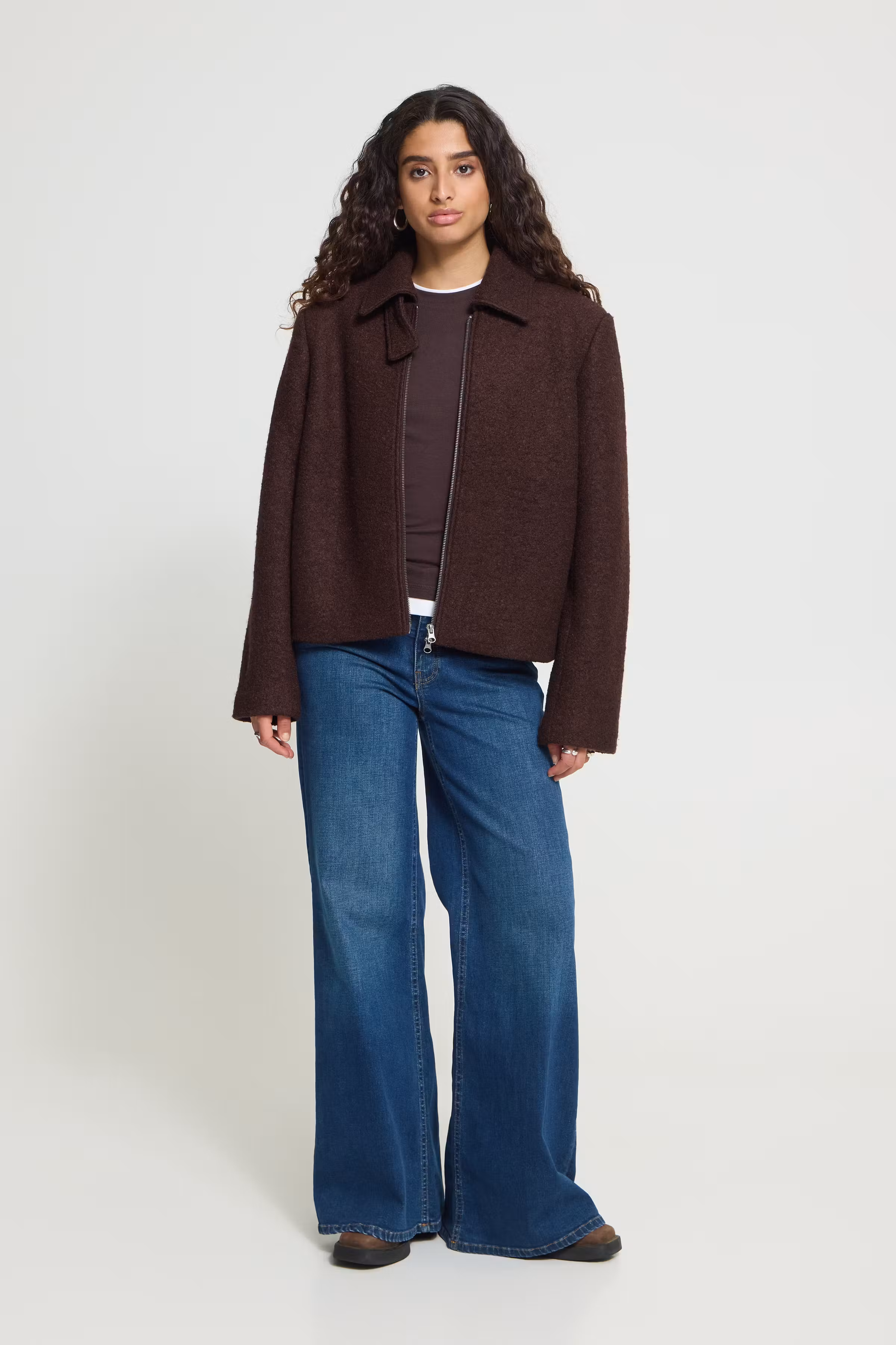 IHSTIPA Ytterplagg LOOKBOOK FRONT 20125846-191106