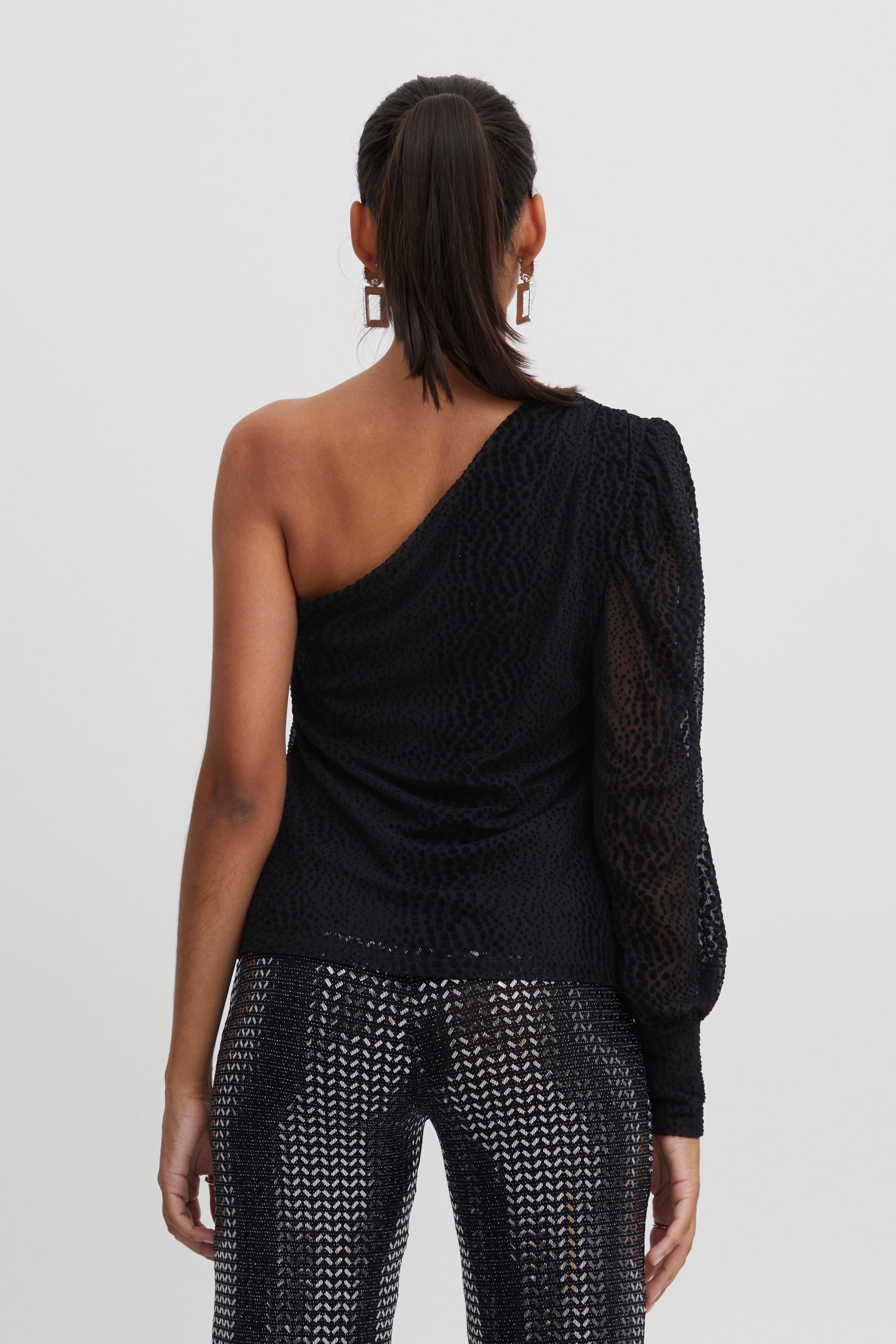 IHMELINA T-shirt LOOKBOOK BACK 20117707-194008