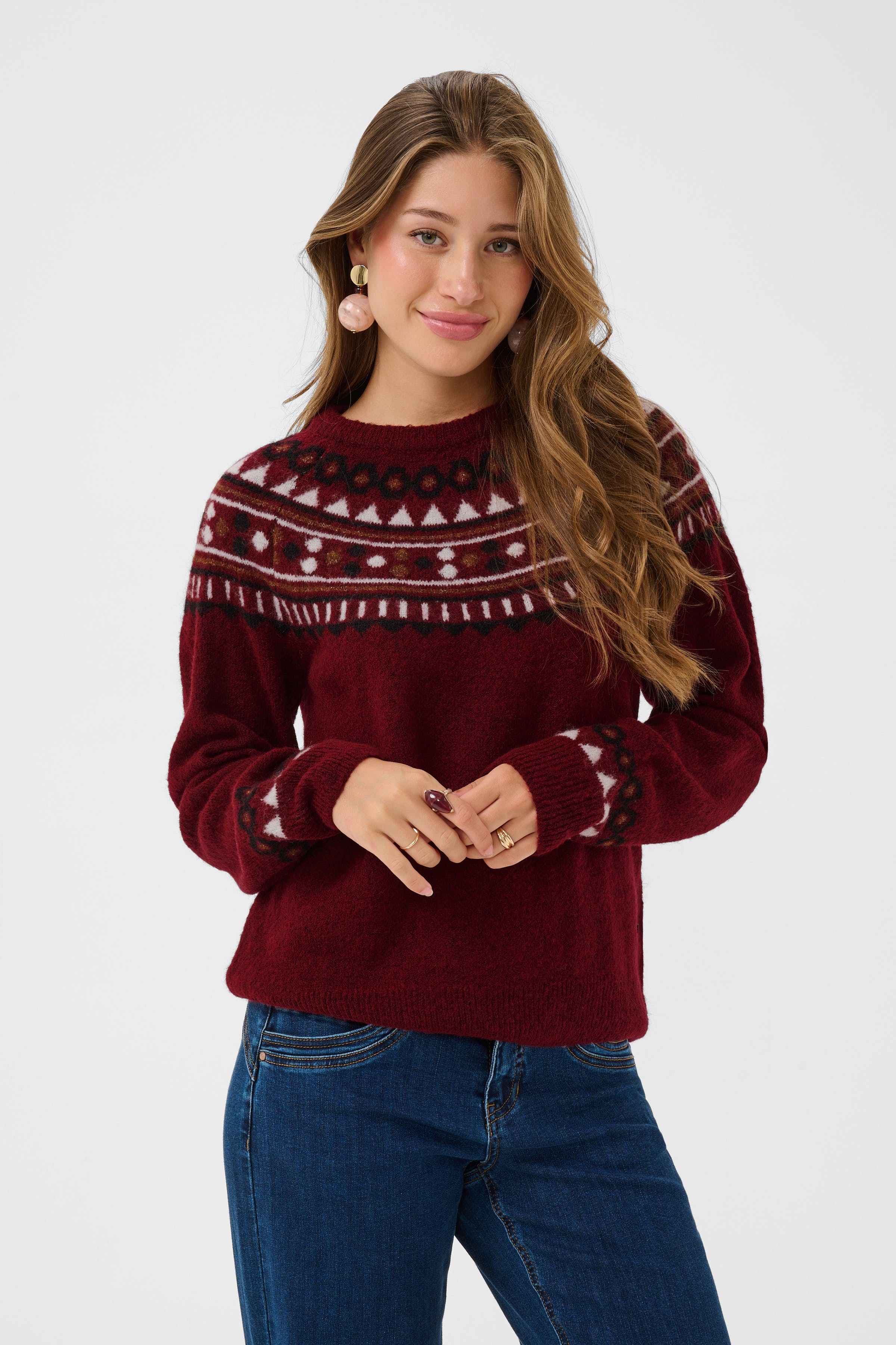 CRCherrie Pullover LOOKBOOK FRONT 10614328-1917241