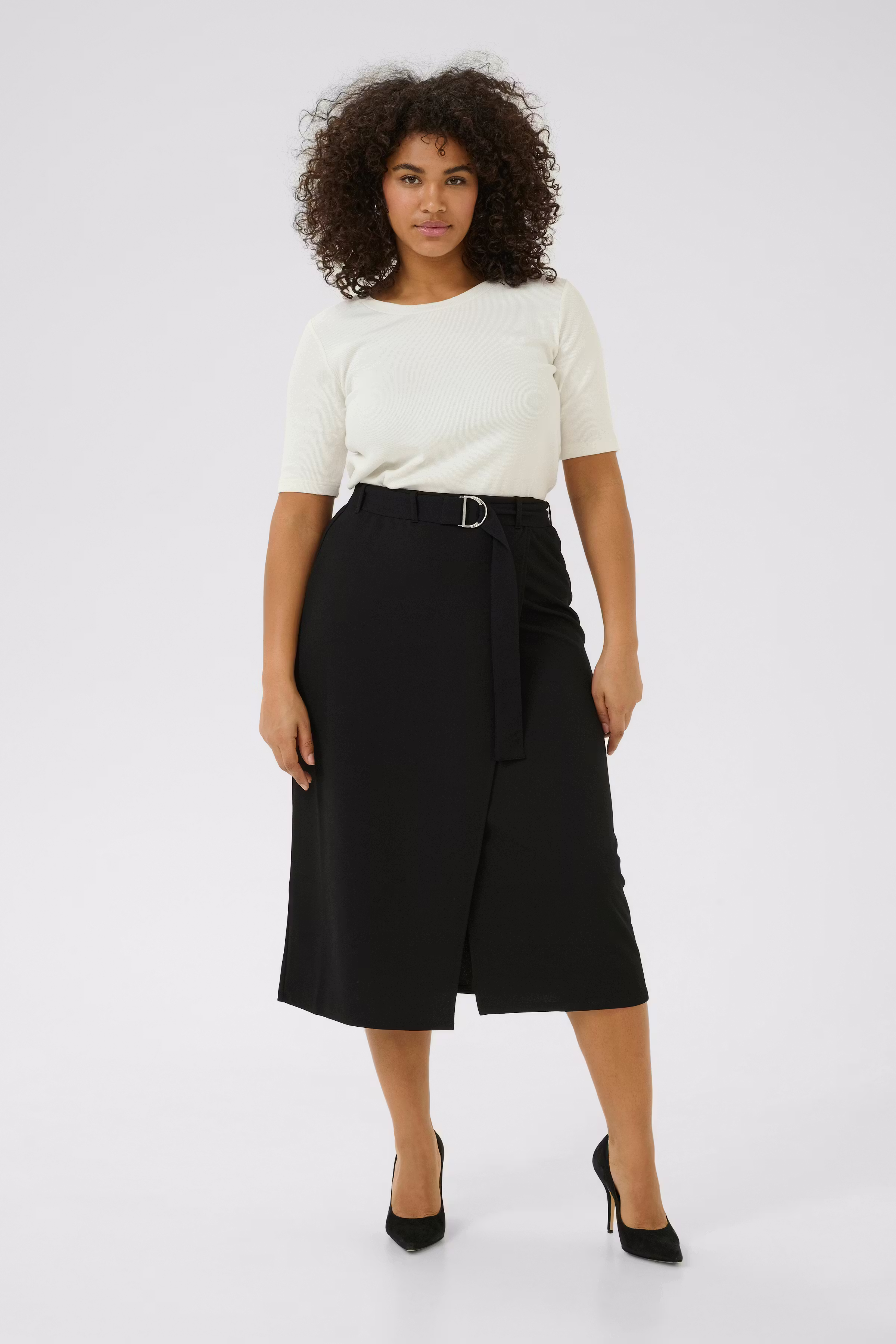 KCathena Skirt LOOKBOOK FRONT 10583358-100121