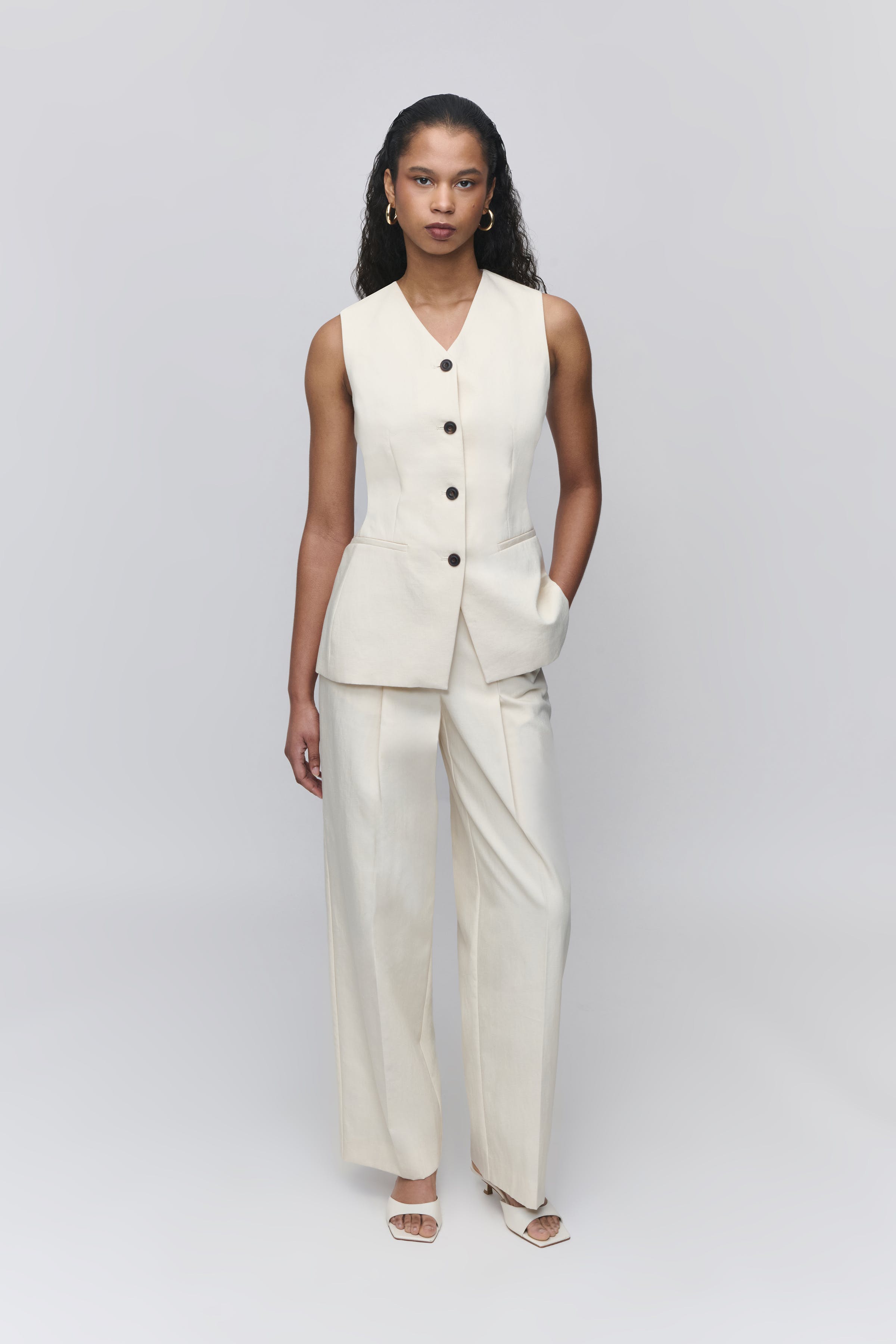 JUNIPER Waistcoat LOOKBOOK FRONT 30600713-WH022