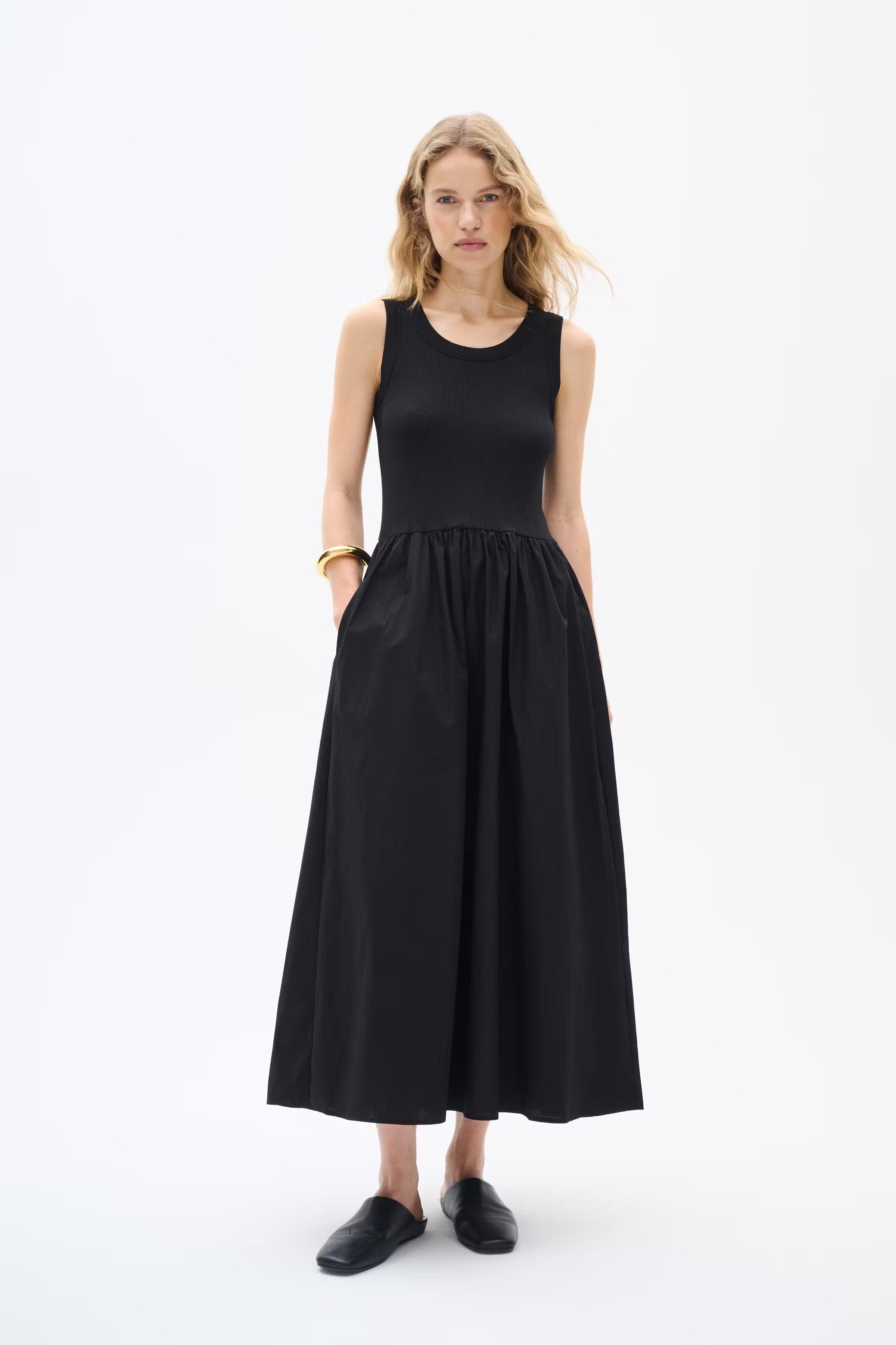 DagnamaIW Dress LOOKBOOK FRONT 30107301-194008