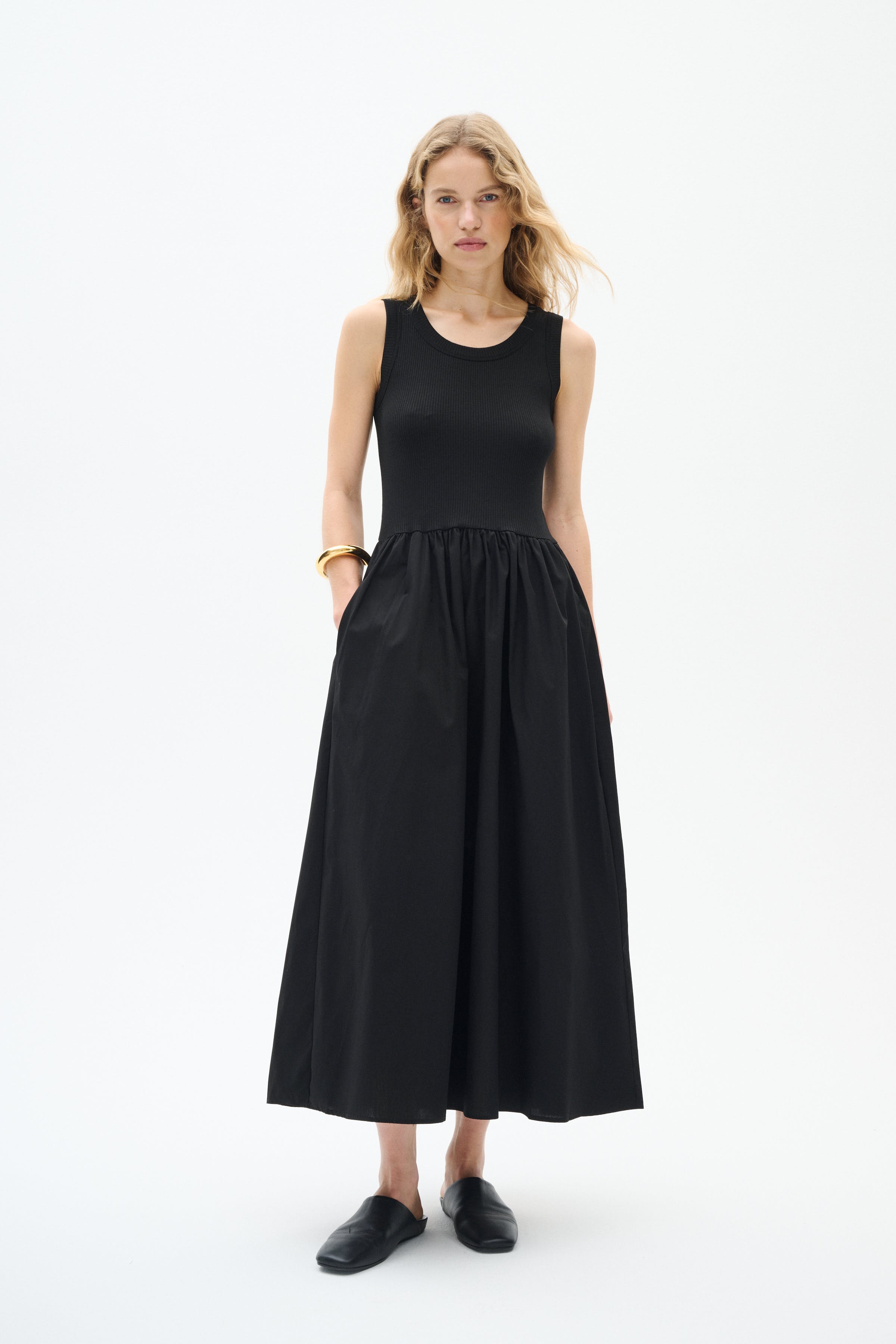 DagnamaIW Dress LOOKBOOK FRONT 30107301-194008