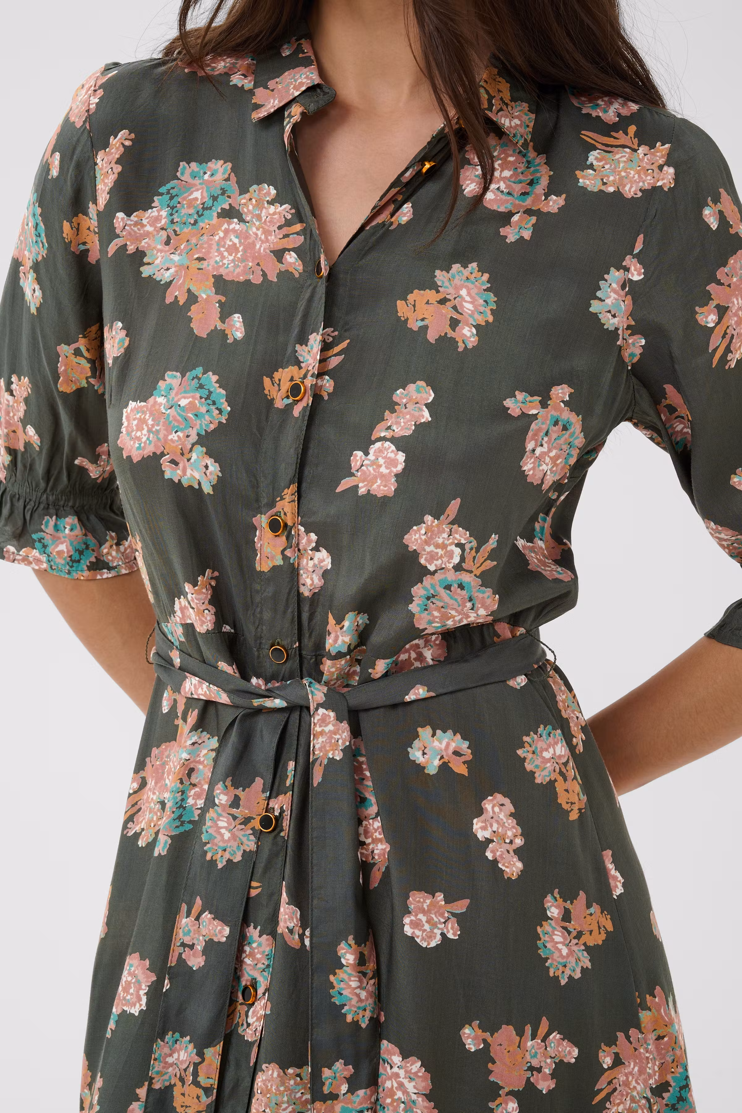KAvelana Dress LOOKBOOK DETAIL 10504043-50947