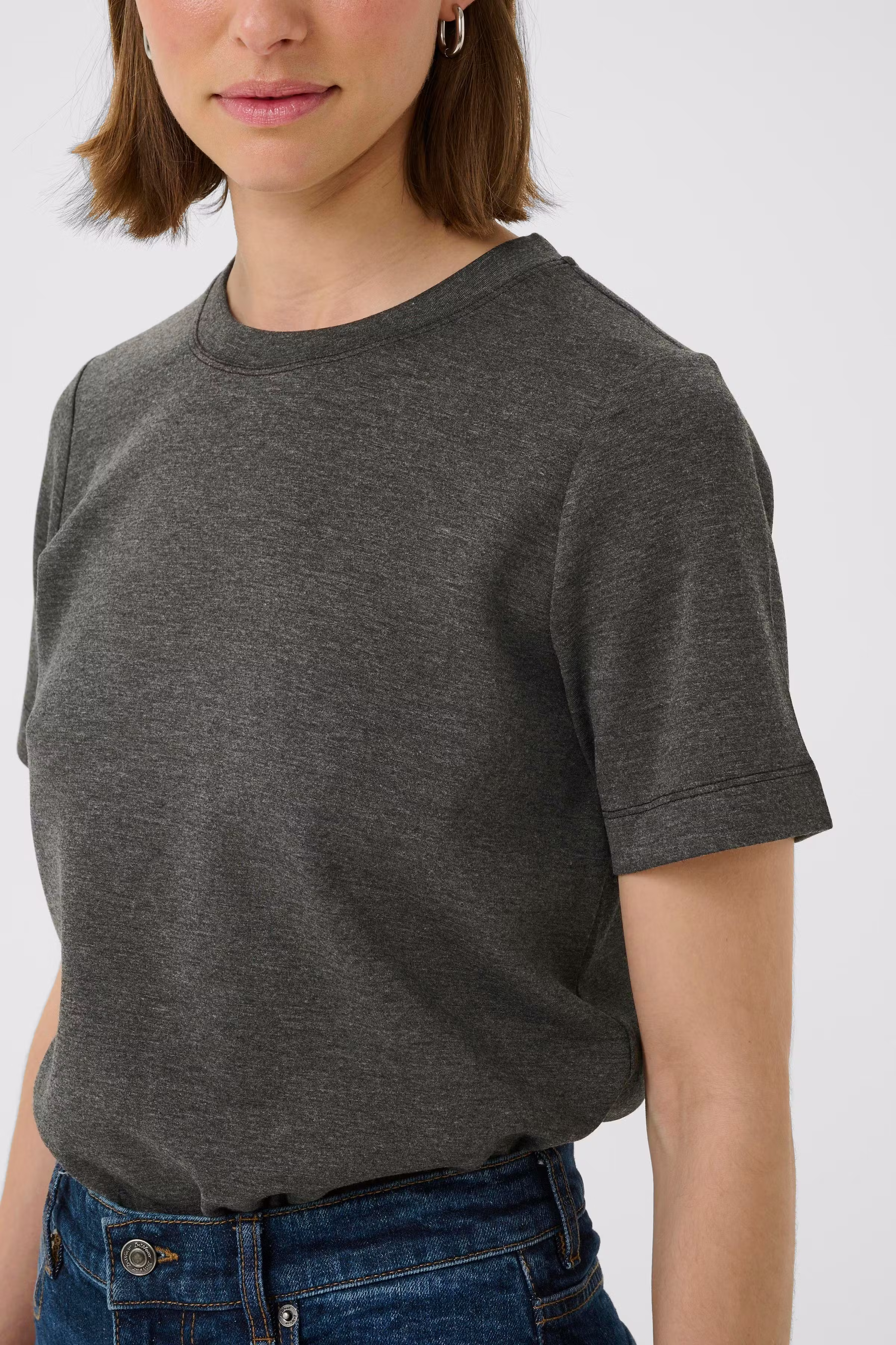 VincentIW Melange Karmen T-shirt LOOKBOOK DETAIL 30107053-300596