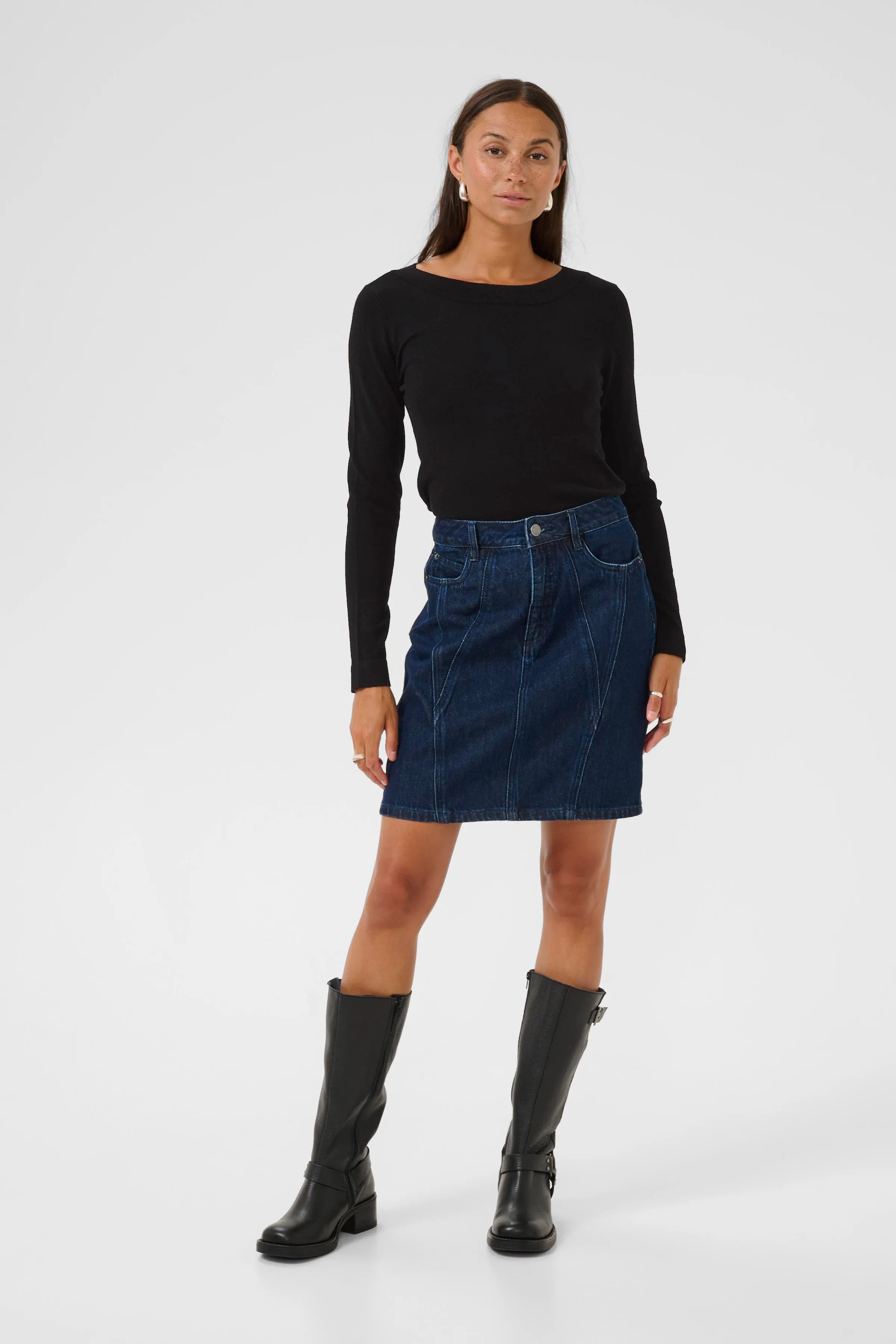 KAlizza Pullover LOOKBOOK FRONT 10510844-100121
