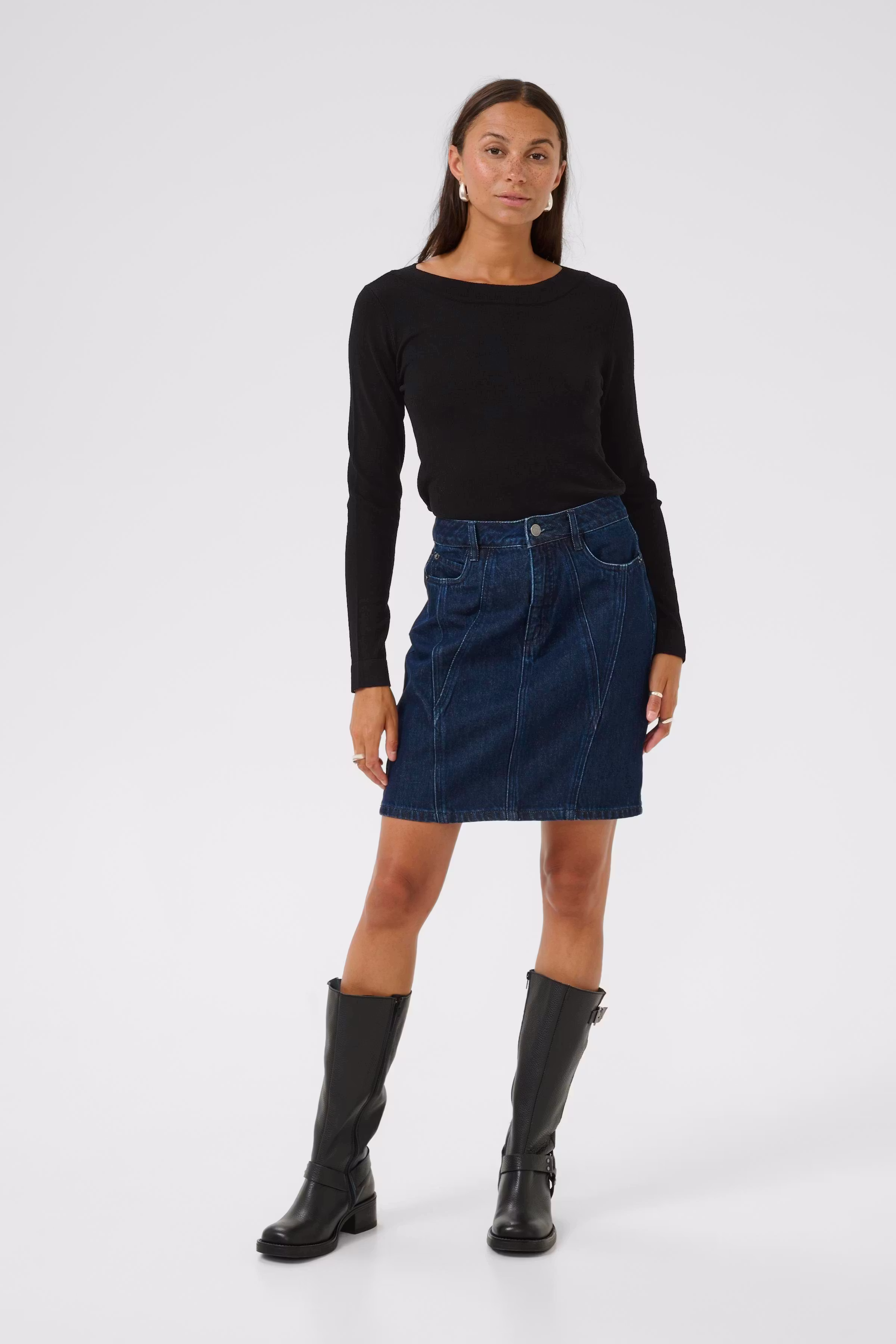 KAlizza Pullover LOOKBOOK FRONT 10510844-100121