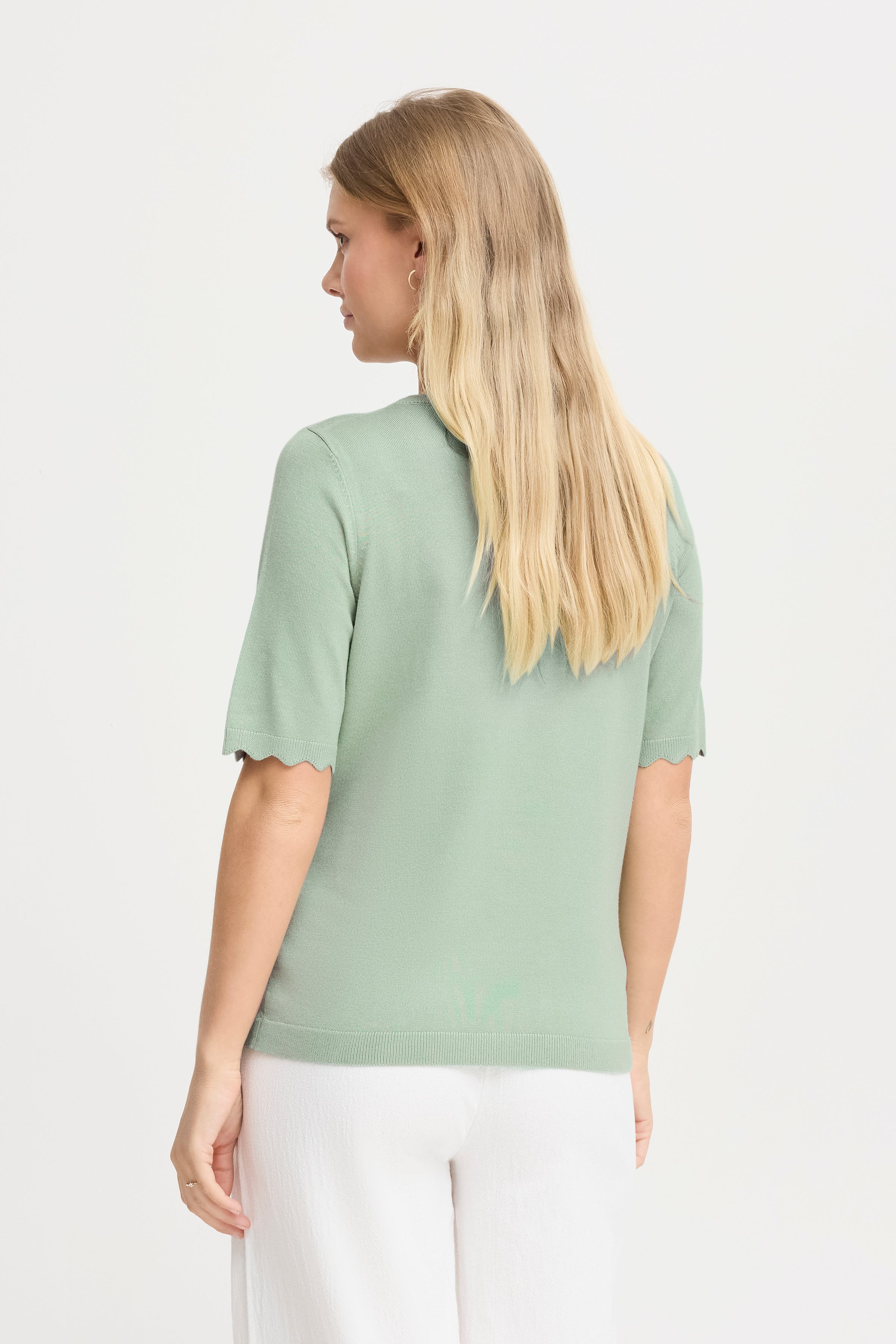 FRCLIA Pullover LOOKBOOK BACK 20614081-165808