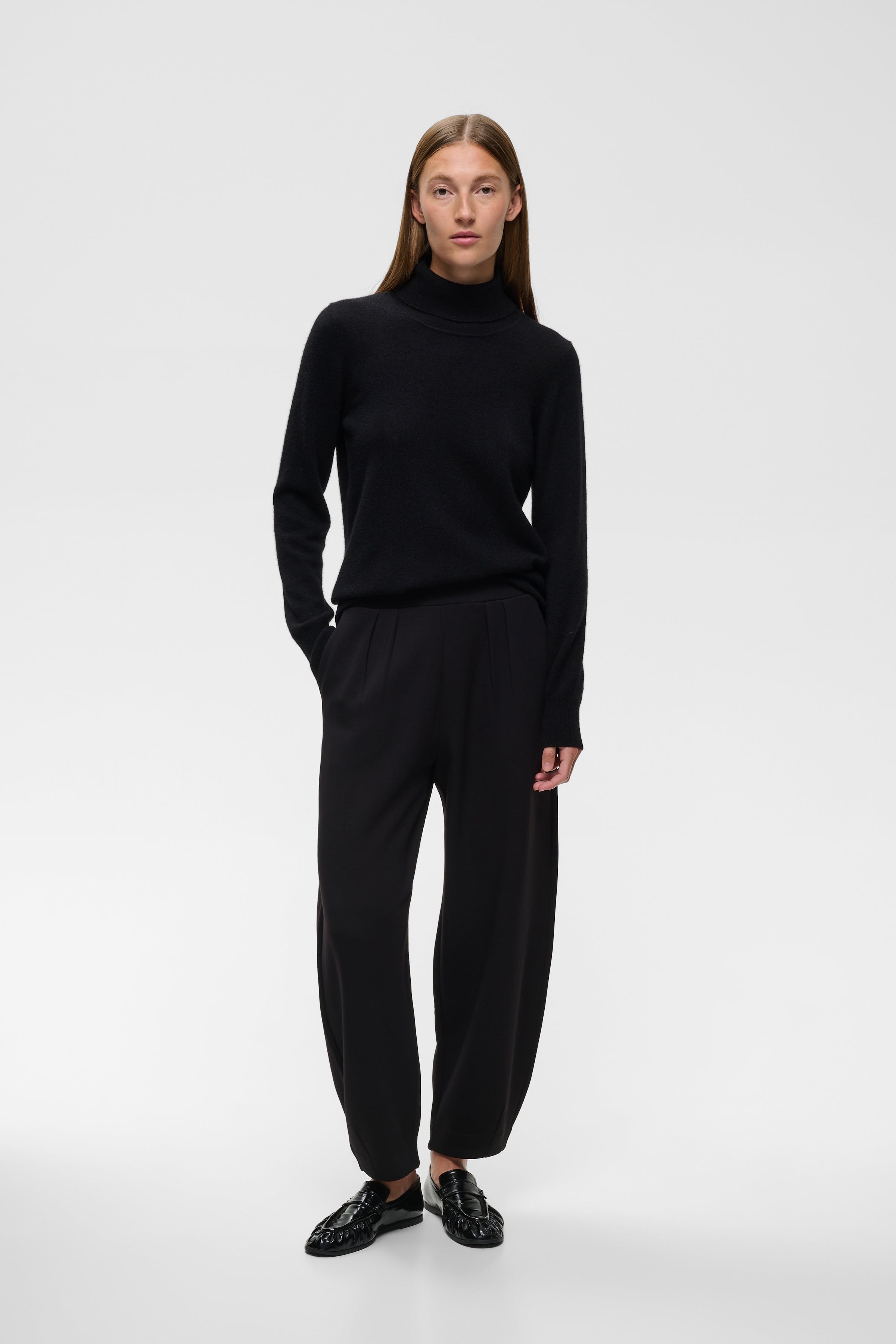 CleIW Bukser LOOKBOOK FRONT 30111399-194008