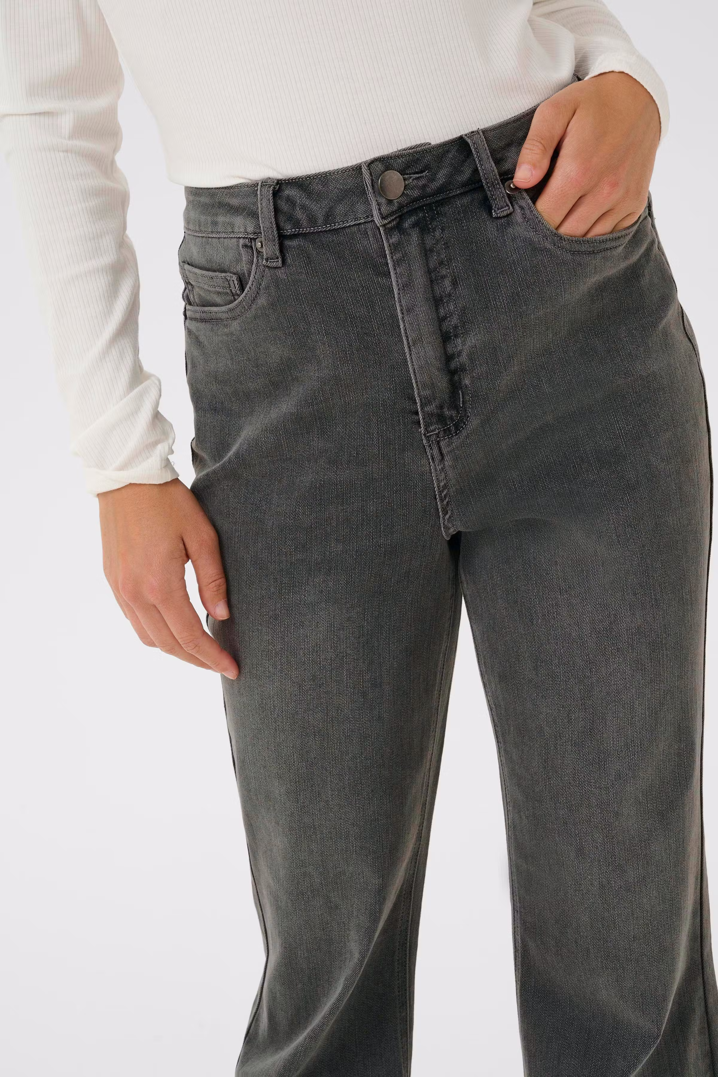 KAsinem Jeans LOOKBOOK DETAIL 10509481-103162