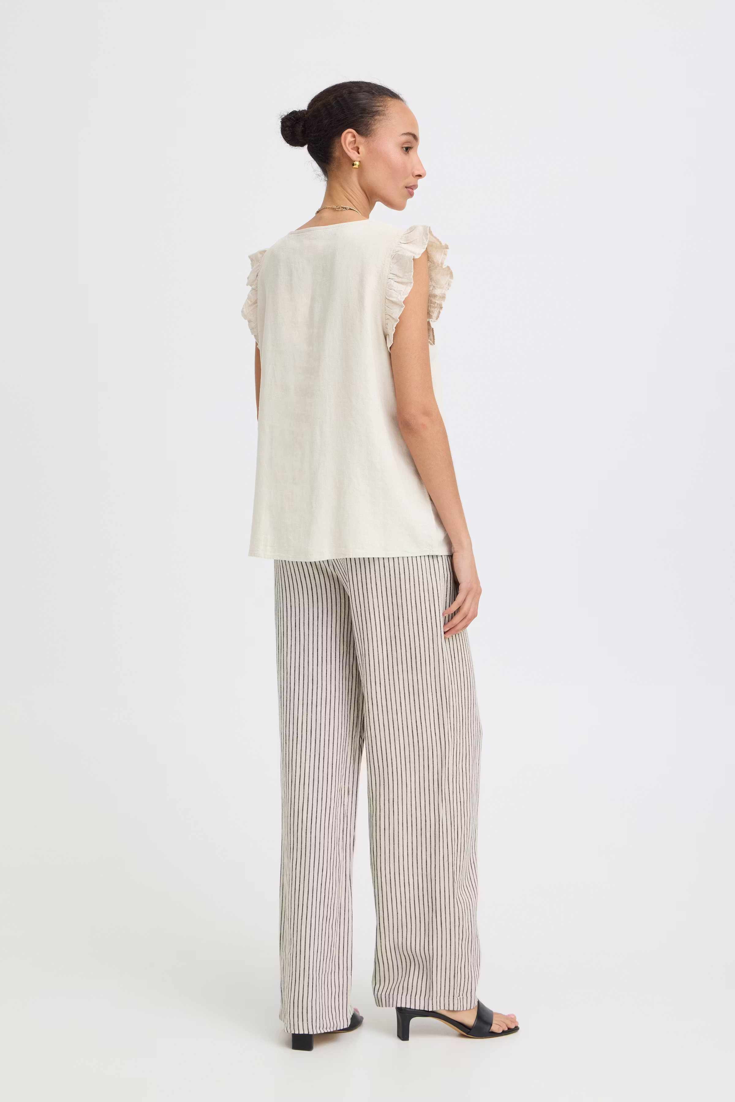 BYFALAKKA Blus LOOKBOOK BACK 20816604-1353041