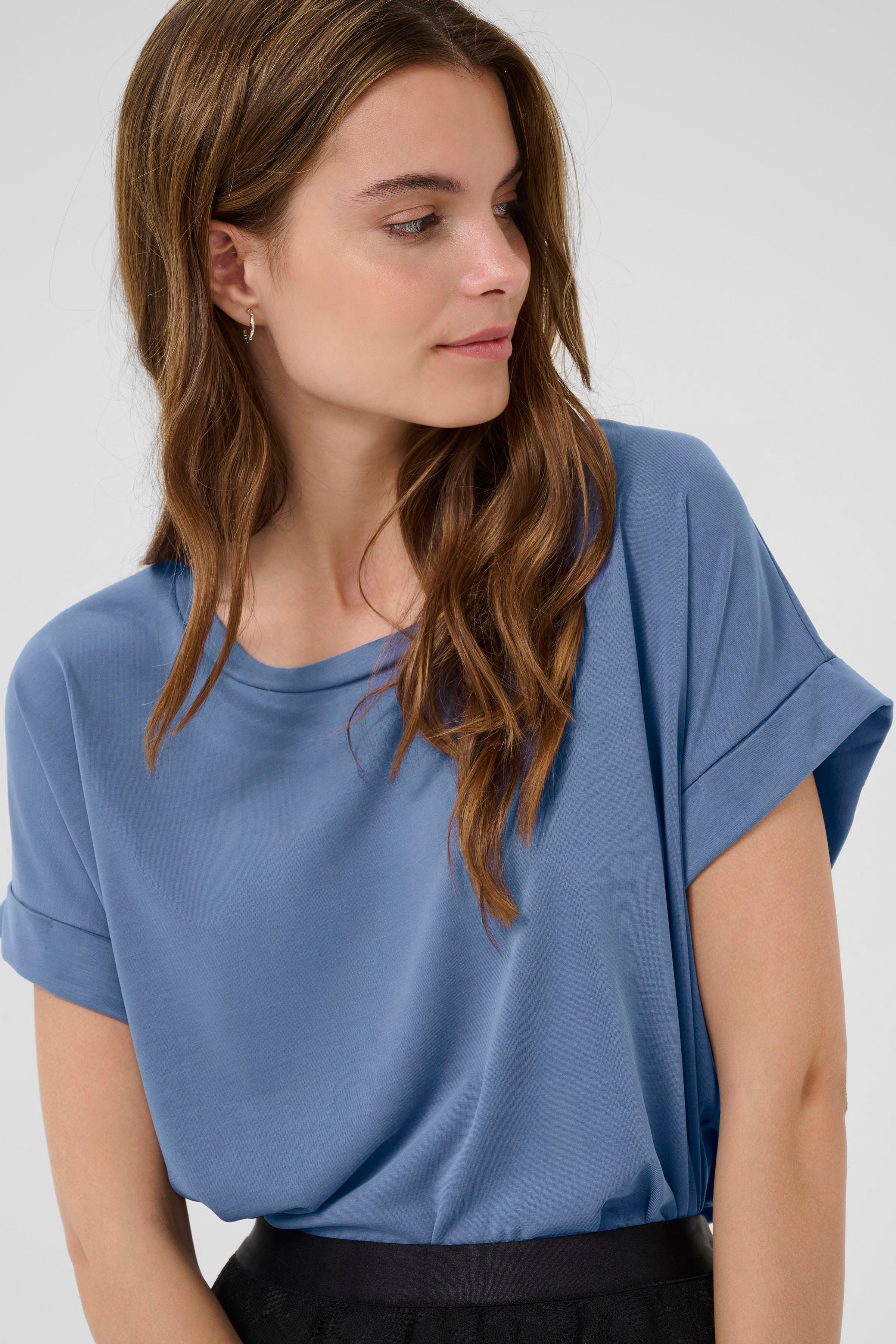 Kajsa T-shirt LOOKBOOK DETAIL 50103468-183921