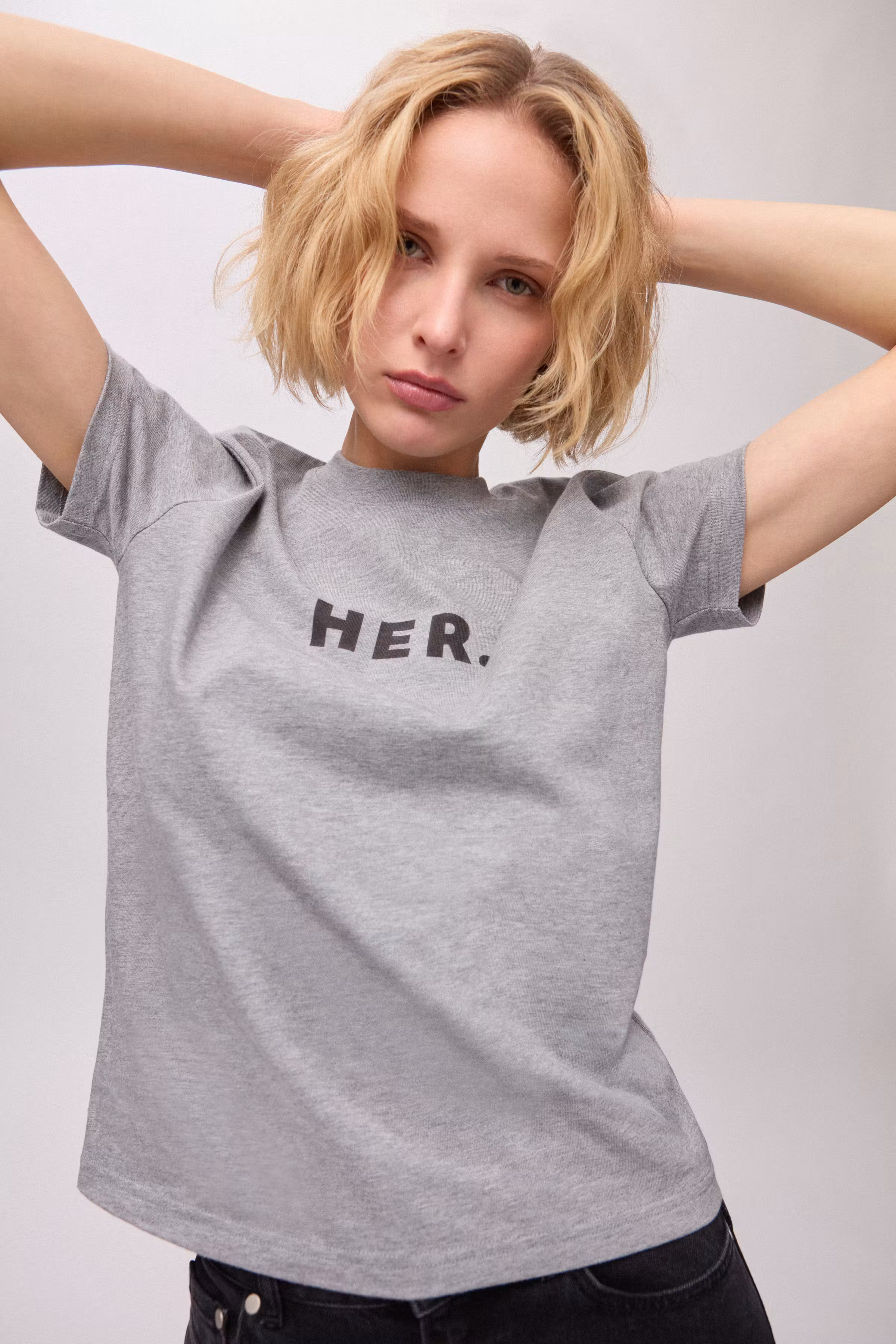 IOFenix T-shirt LOOKBOOK FRONT 30600108-GY954