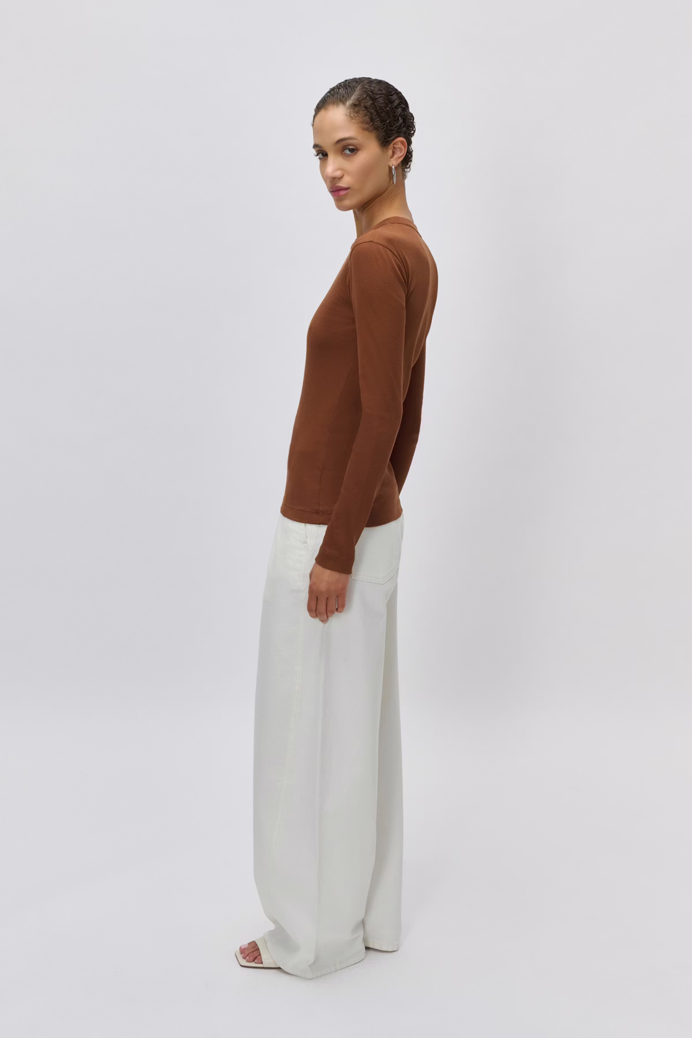 KOLLINA T-shirt LOOKBOOK FRONT 30600544-BR208