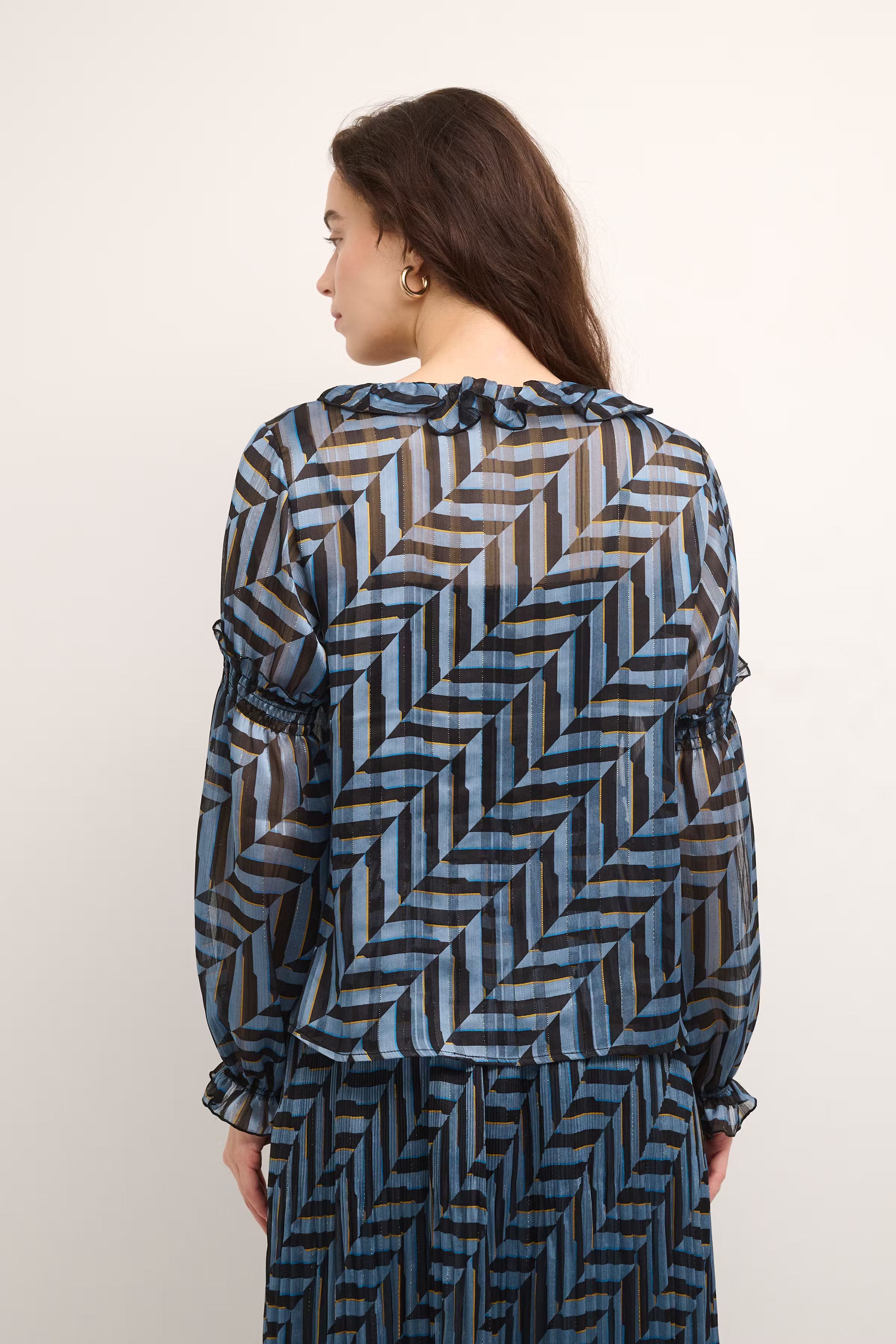 CRVilda Blouses LOOKBOOK BACK 10610793-103601