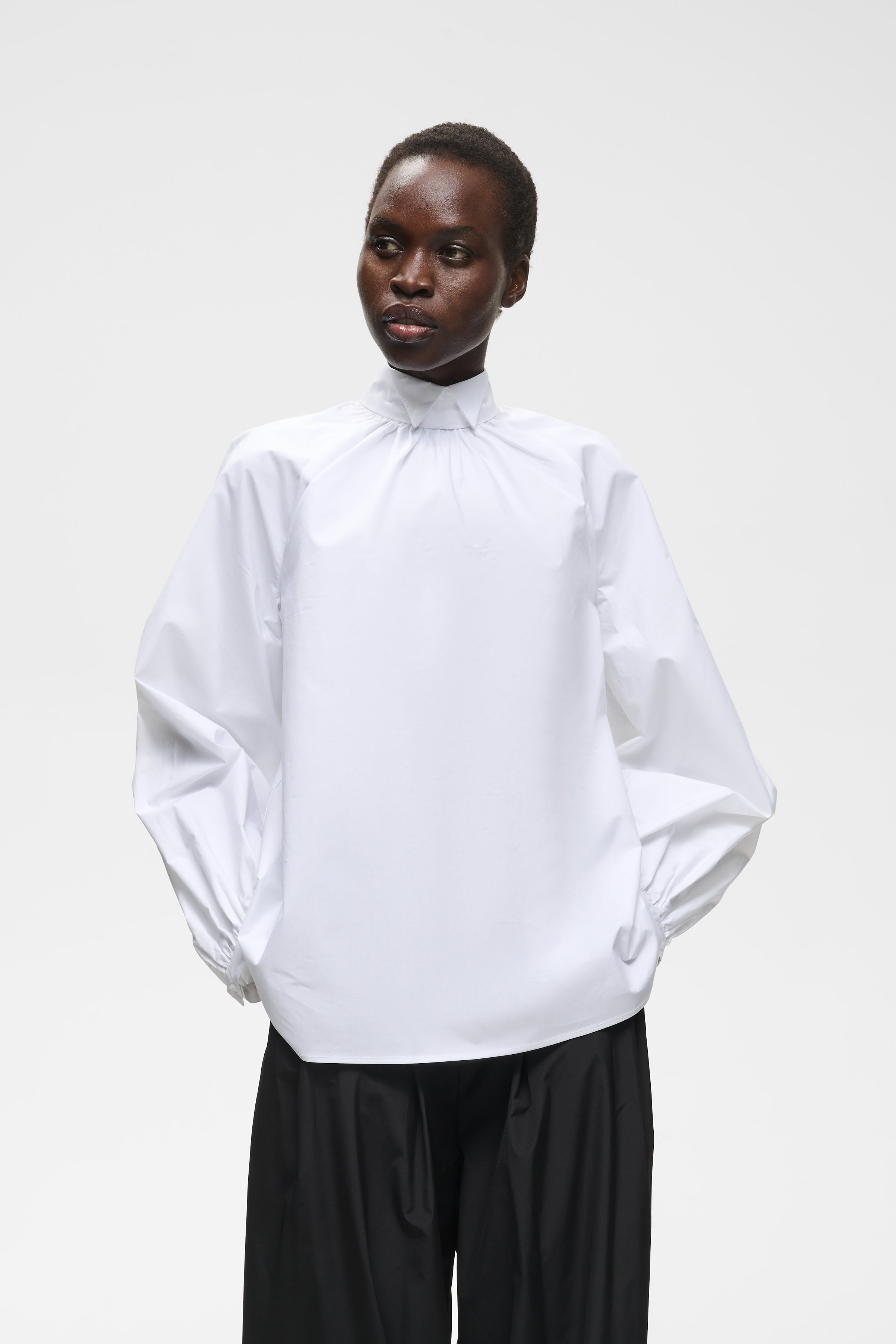 OLSENIW Shirt LOOKBOOK FRONT 30113020-300001
