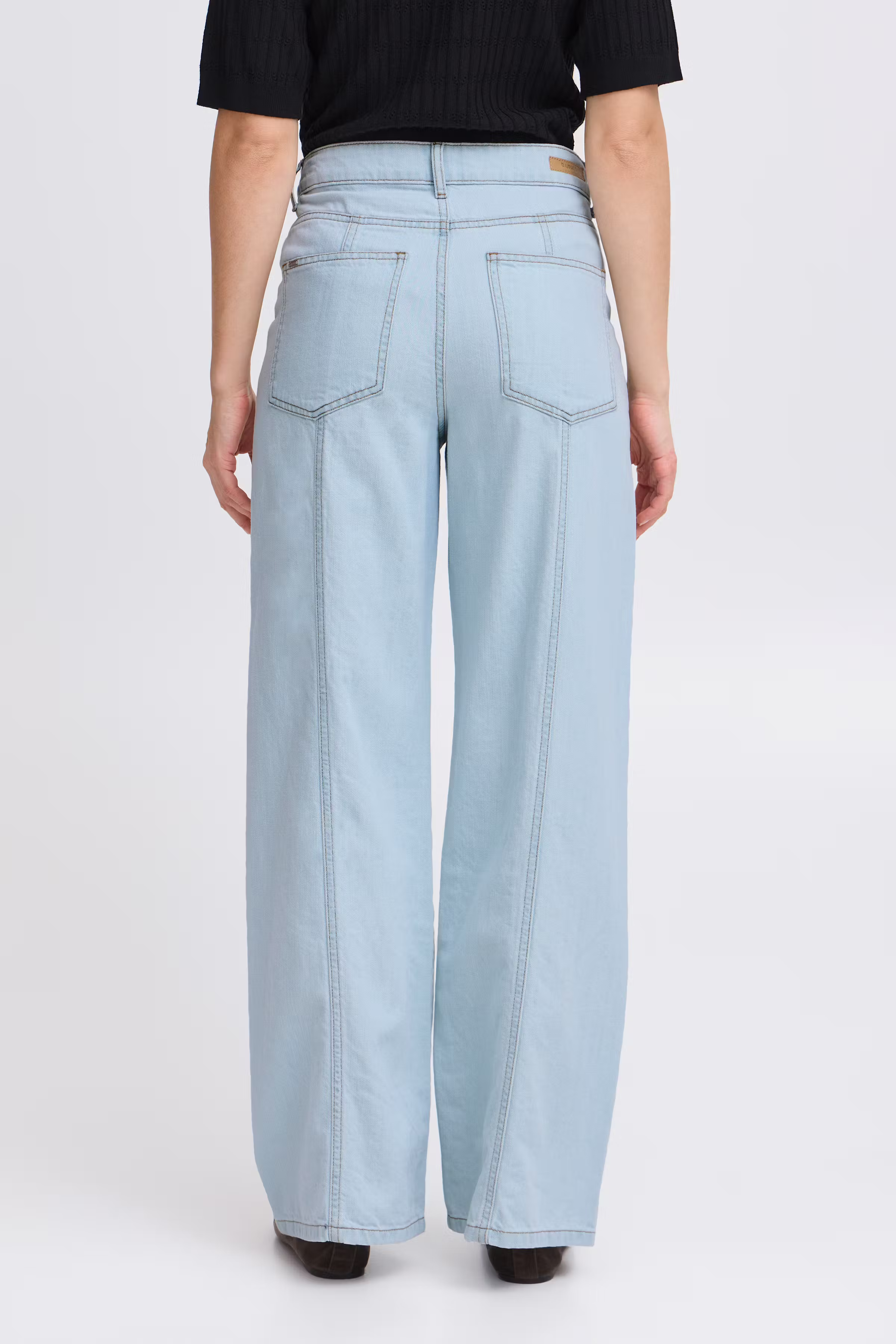 BYLONIA Jeans LOOKBOOK BACK 20816503-200460