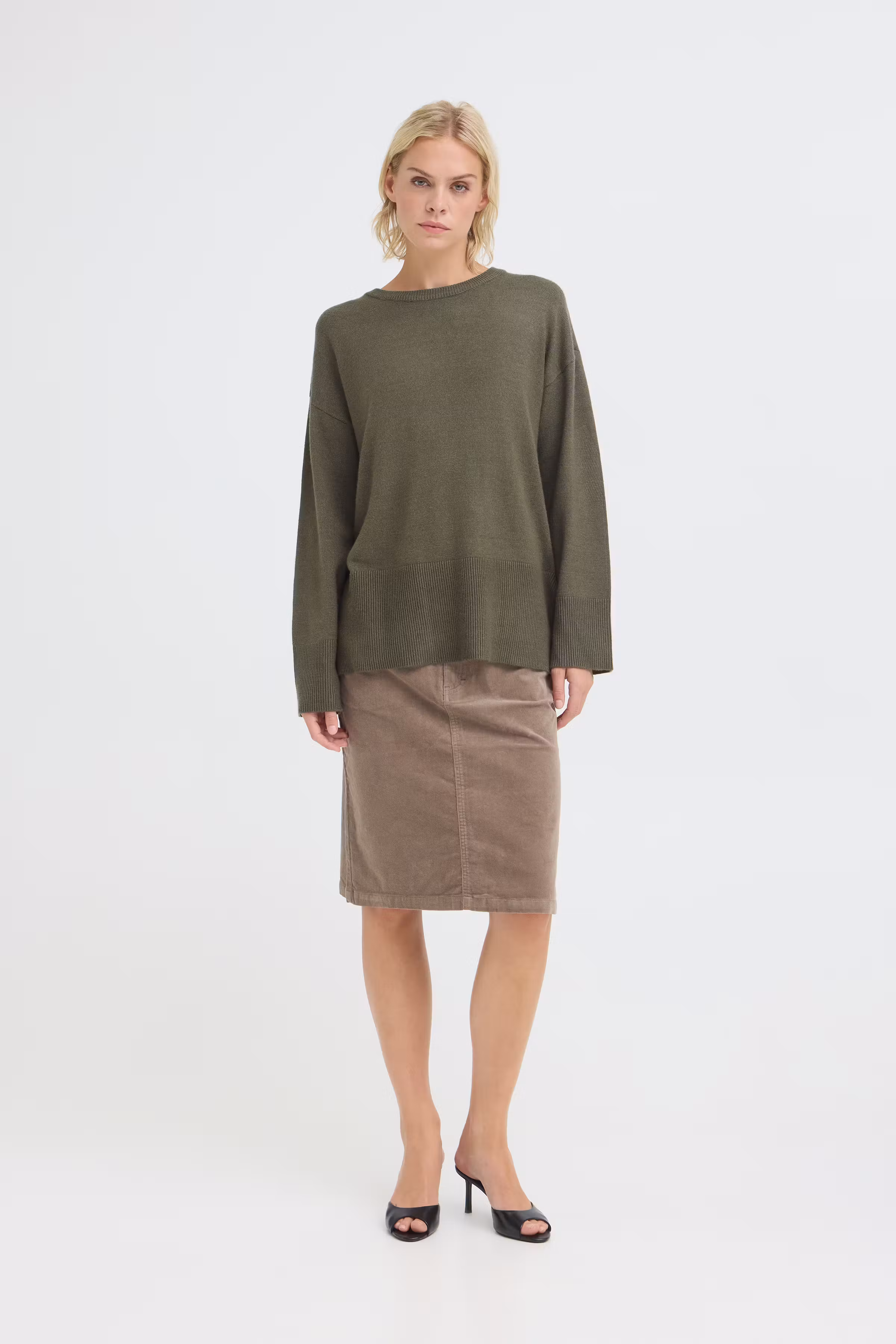PZSALLY Skirt LOOKBOOK FRONT 50210076-181112