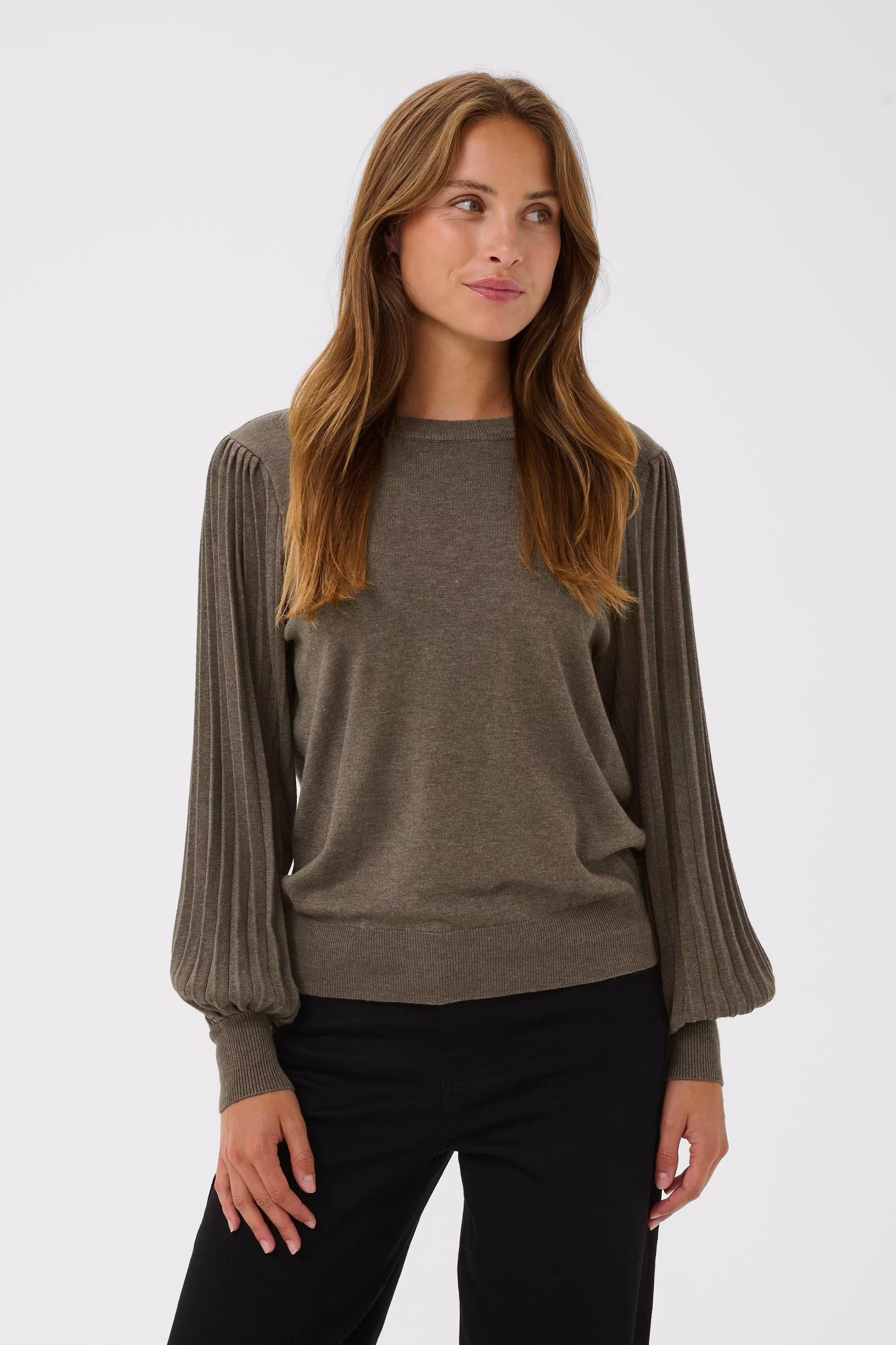 KAlone Pullover LOOKBOOK FRONT 10507905-1908081