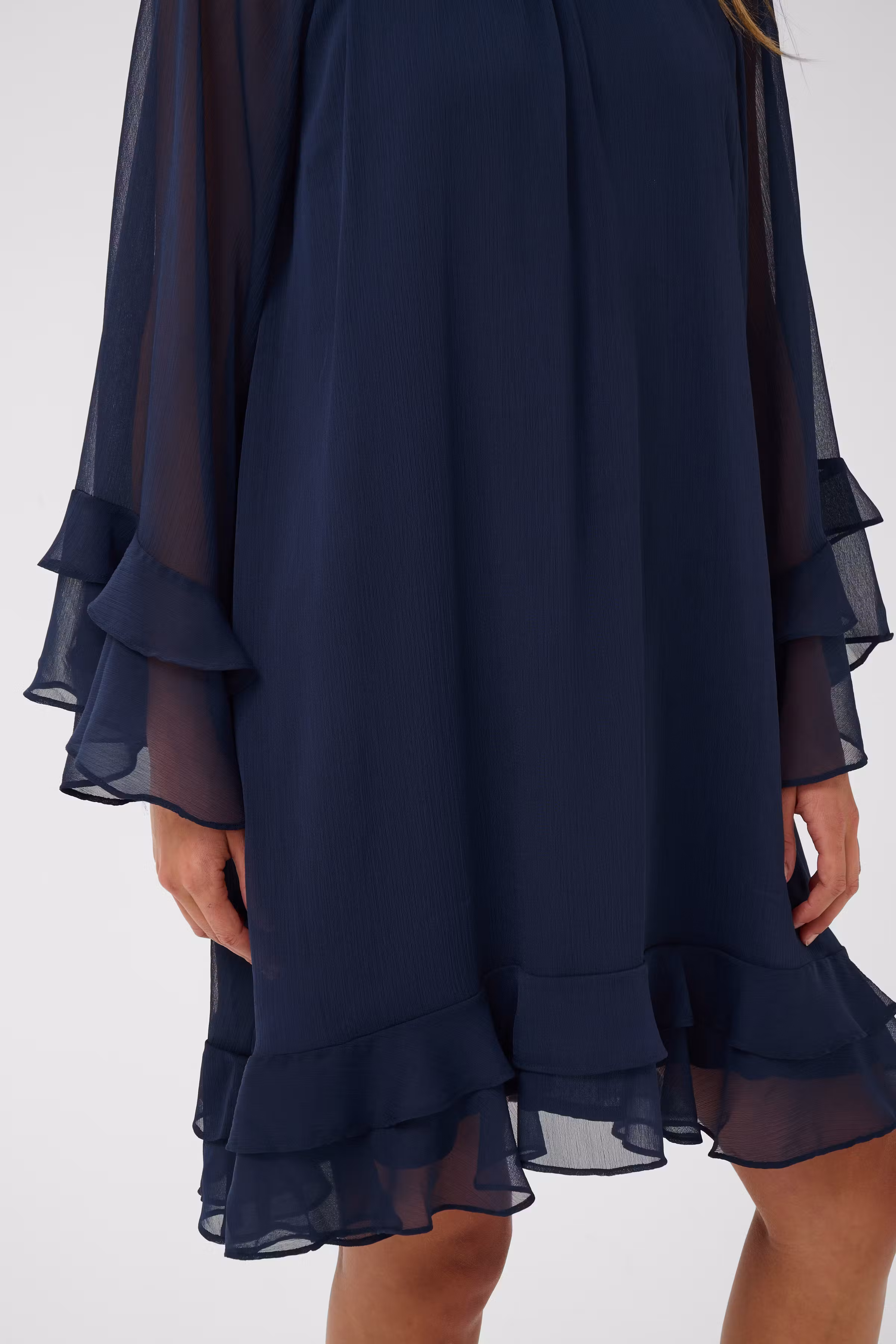 LabelleSZ Dress LOOKBOOK DETAIL 30514739-193924