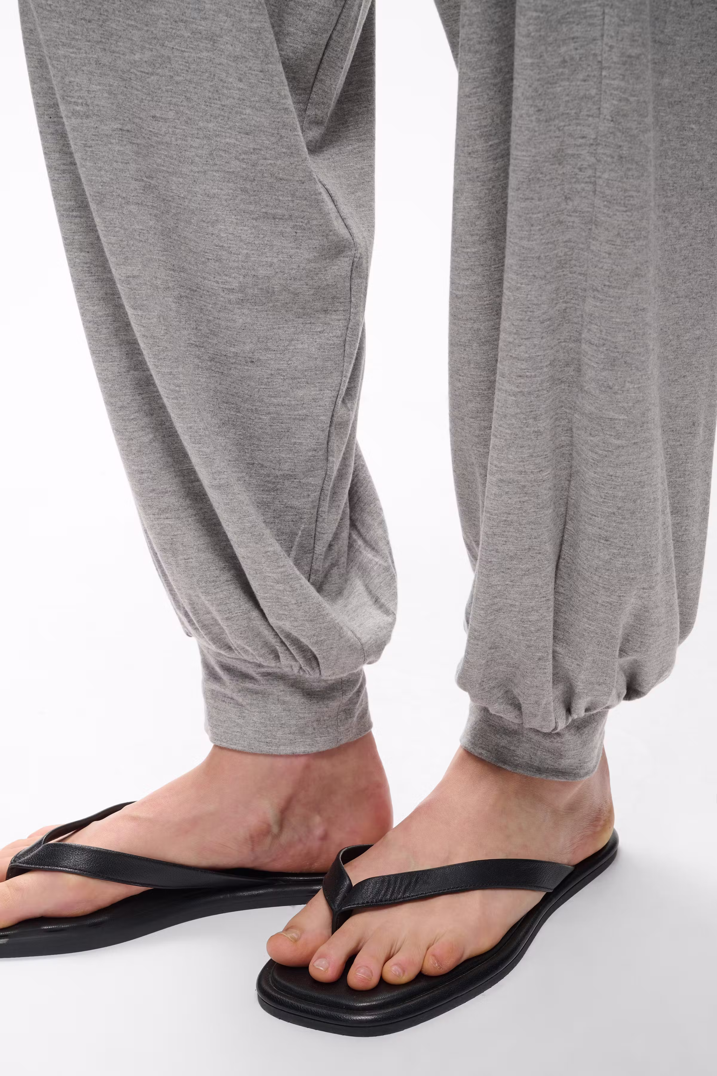 TalishaIW Hose LOOKBOOK DETAIL 30111321-1813041