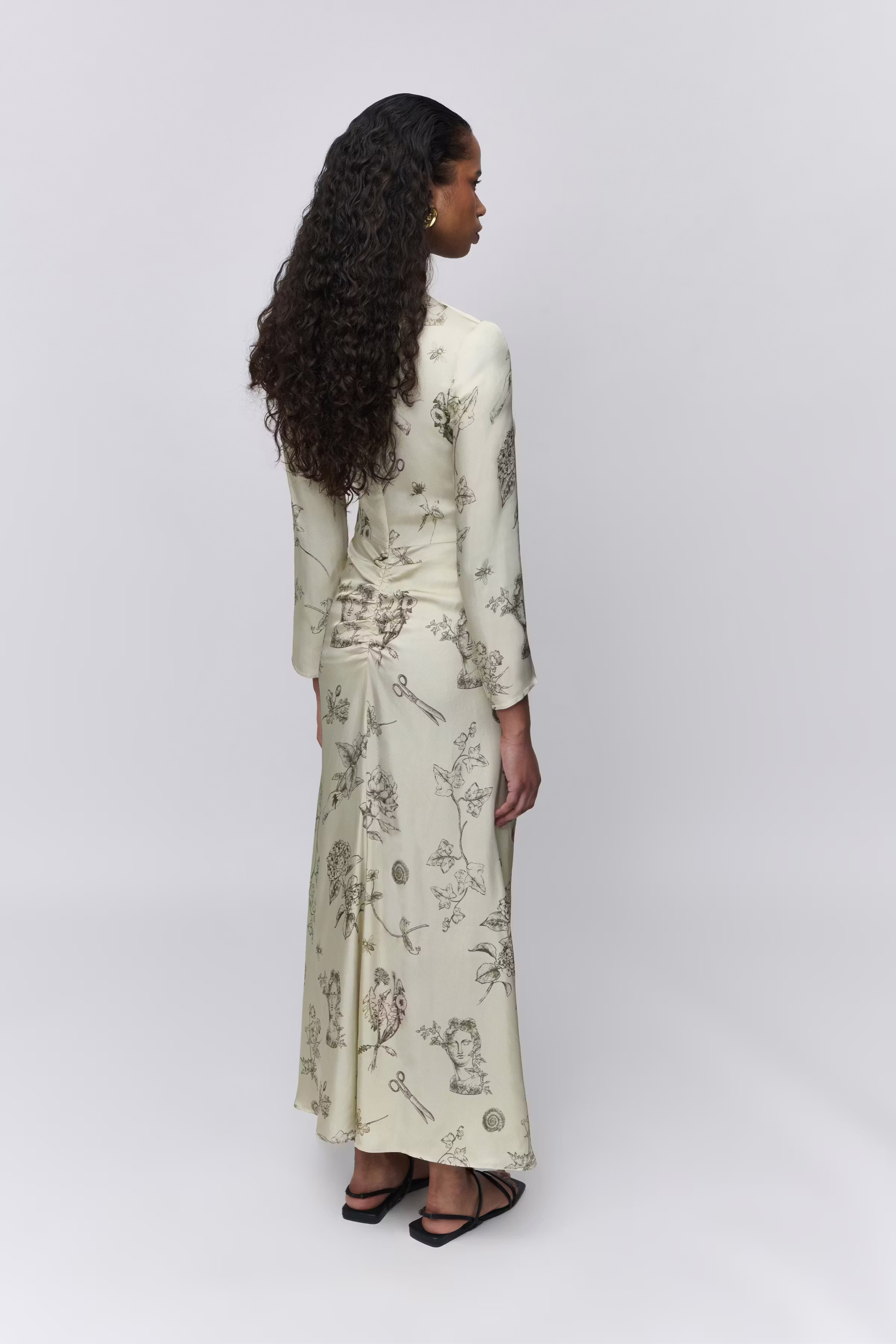 IODAMARA Dress LOOKBOOK FRONT 30600675-MC2173