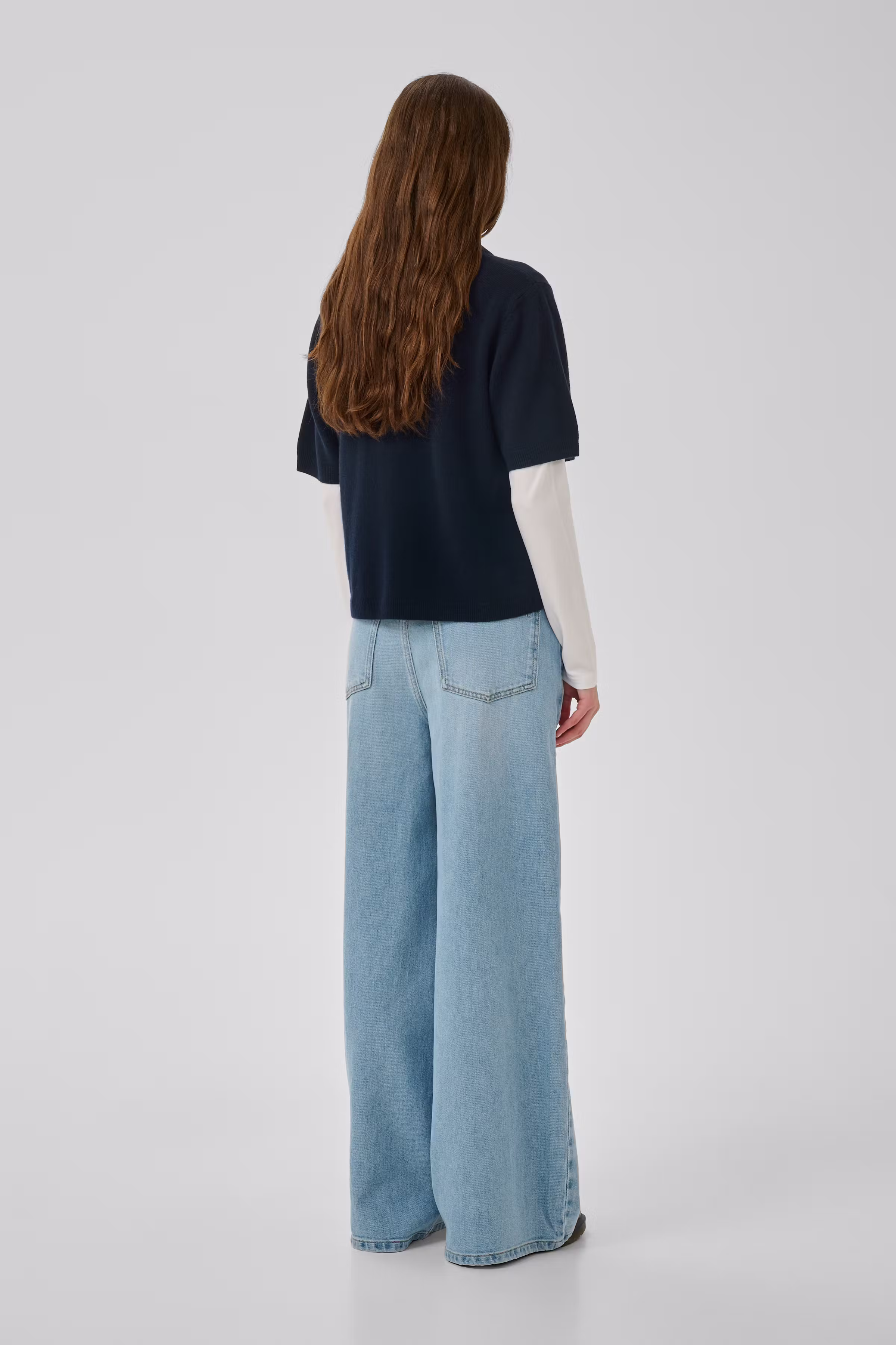 MWJola Pullover LOOKBOOK BACK 10705421-103565