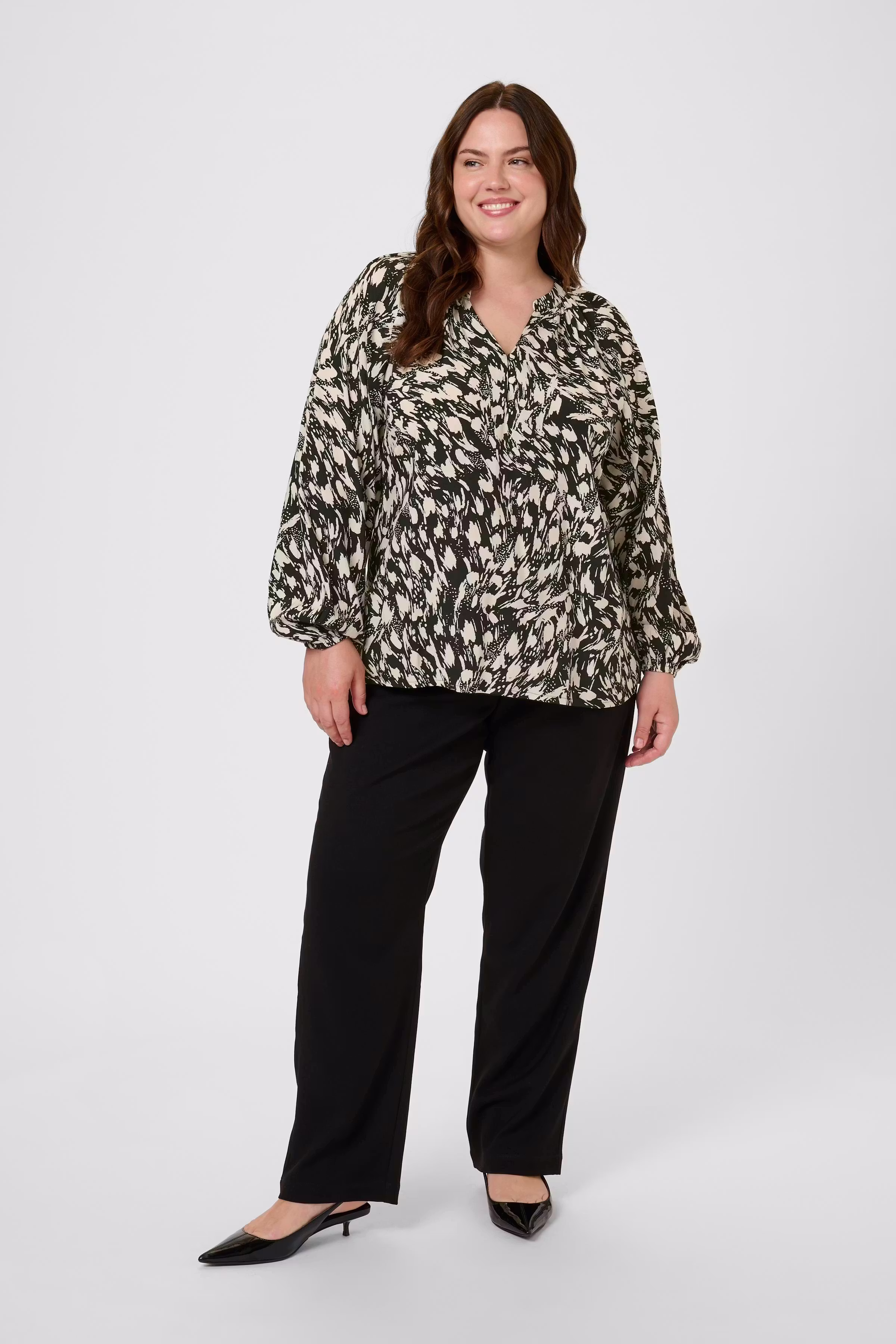 KCjamia Bluse LOOKBOOK FRONT 10583775-108499