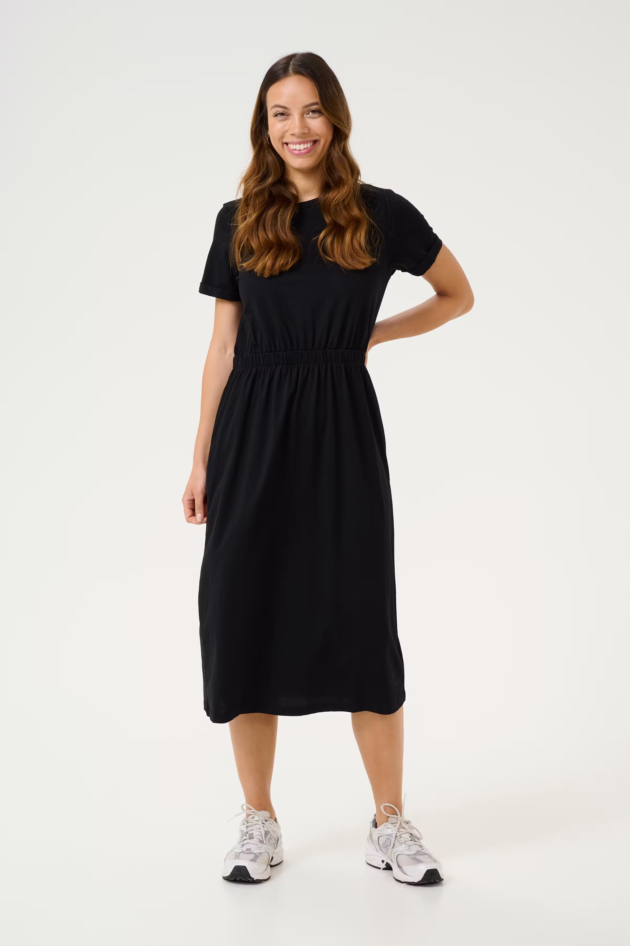 KAcelina Kjole LOOKBOOK FRONT 10508871-100121