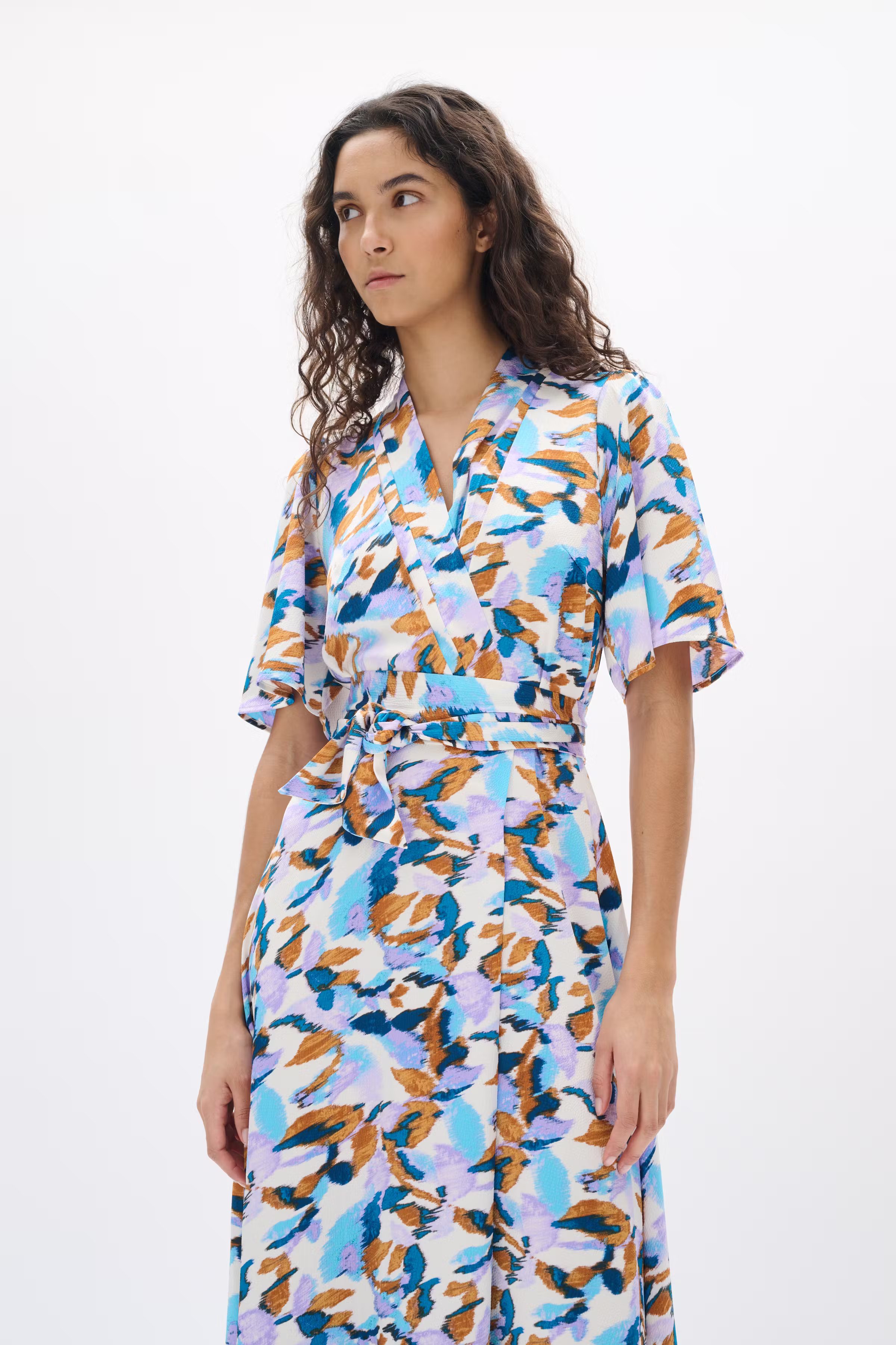 SendraIW Dress LOOKBOOK FRONT 30111079-304290