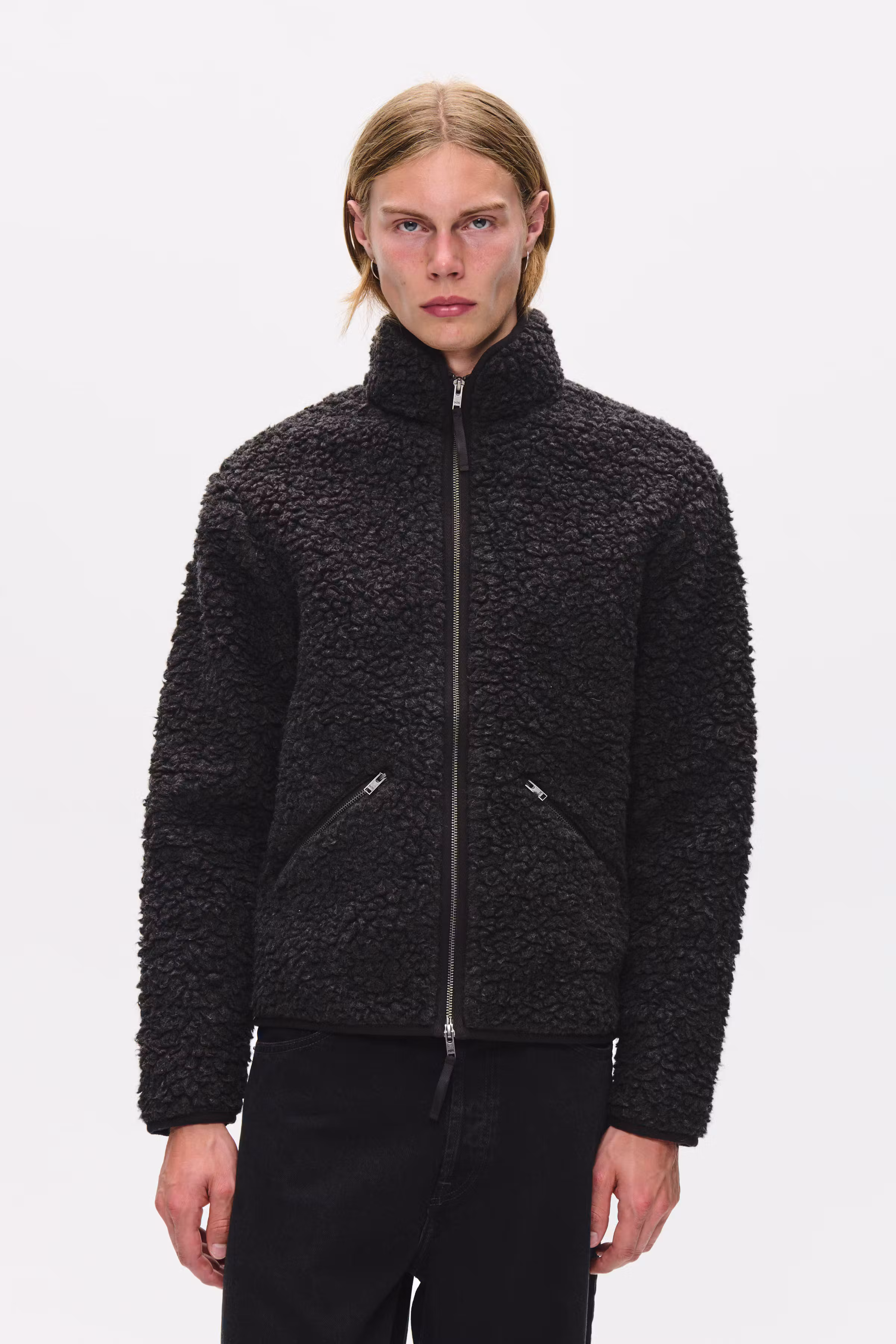 WWEik x jas LOOKBOOK FRONT 30252305-194008