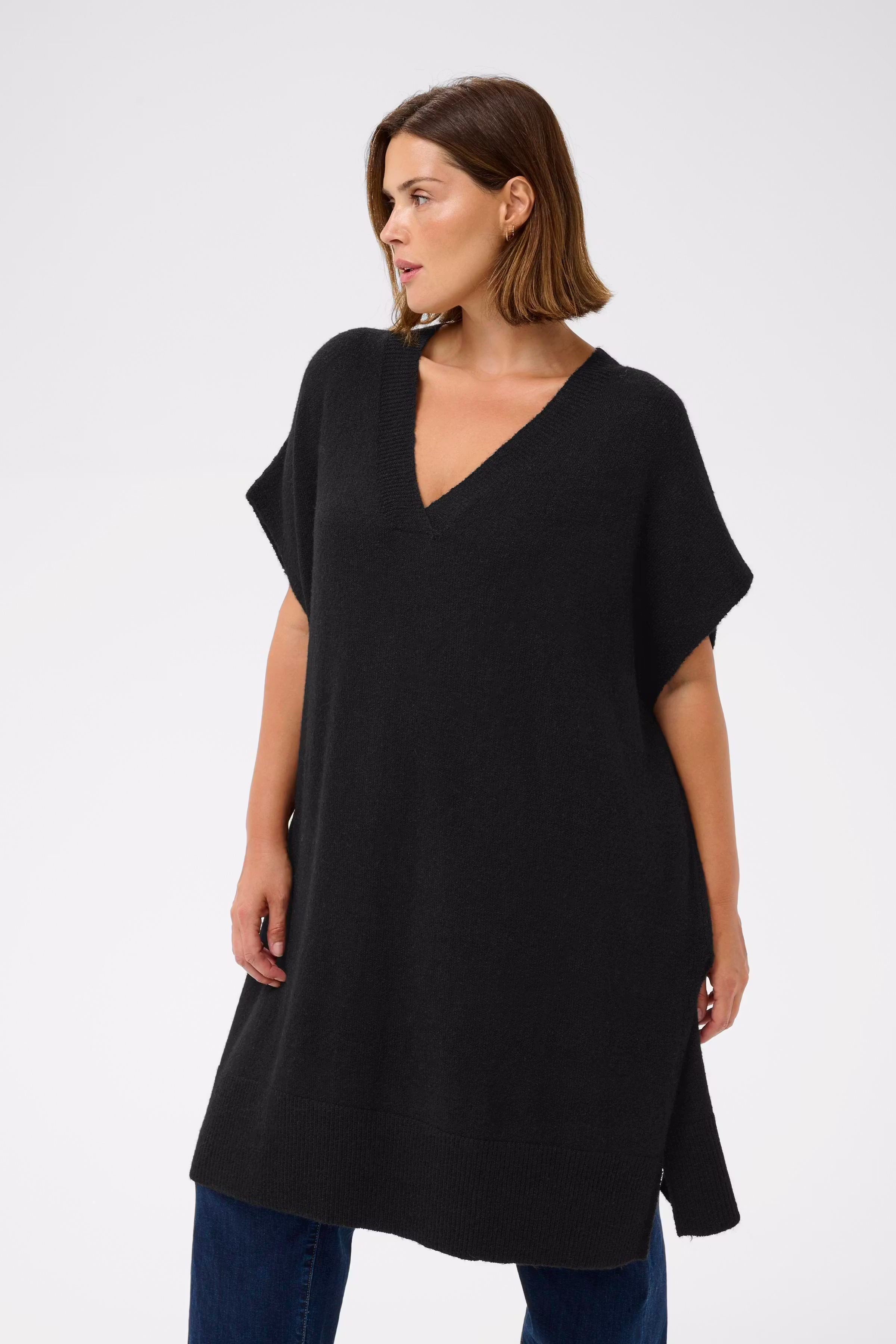 KCannett Kleid LOOKBOOK FRONT 10582738-100121